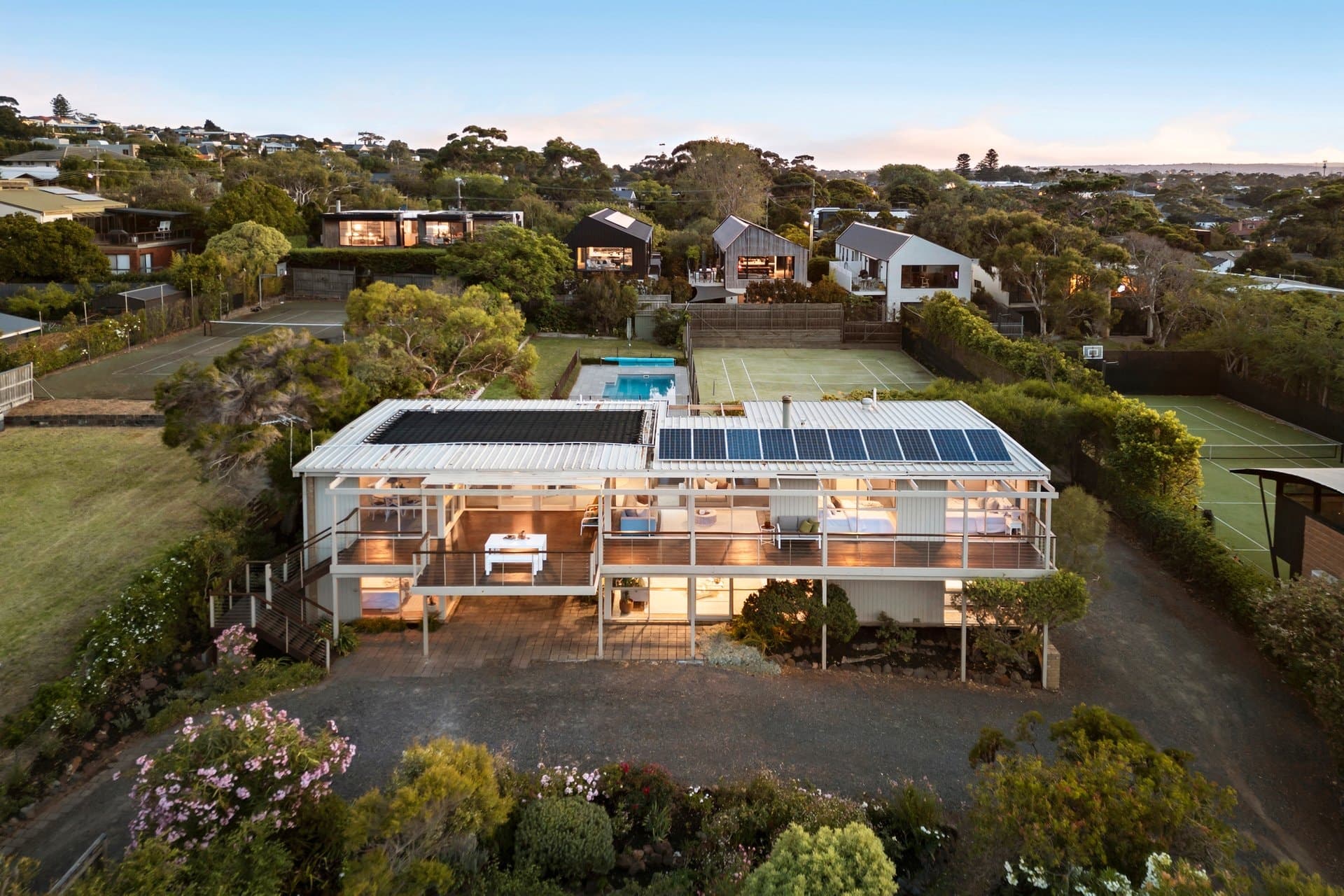 829 Esplanade, Mornington - Thumbnail 2