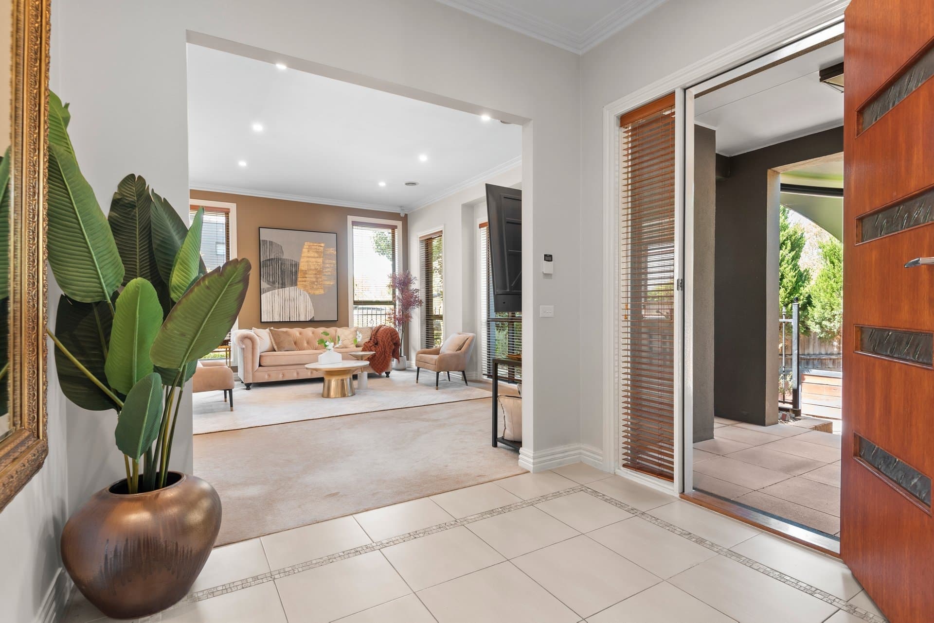 3/41 Rochester Road, Canterbury - Thumbnail 2