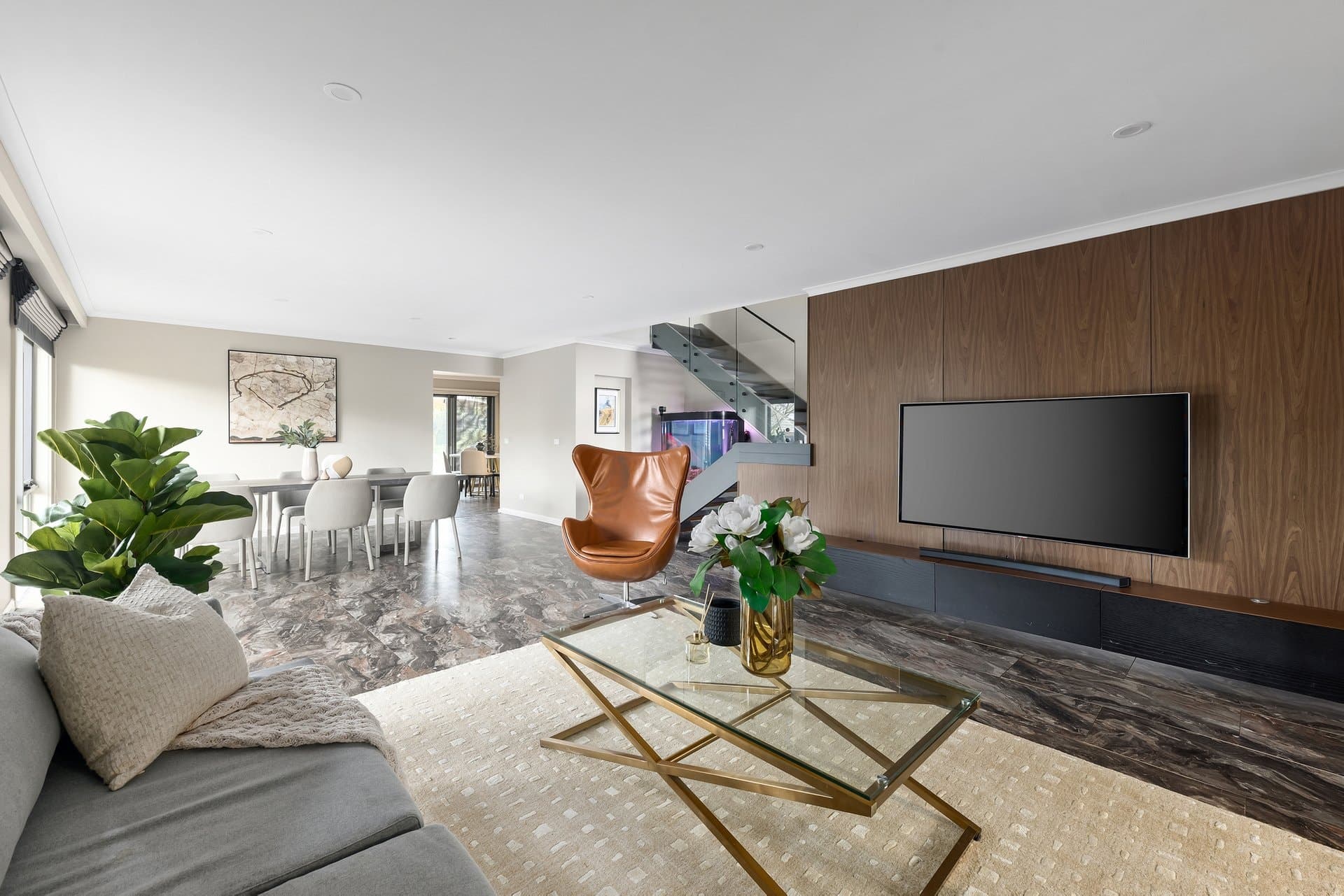 12 Meldrum Street, Kew East - Thumbnail 3