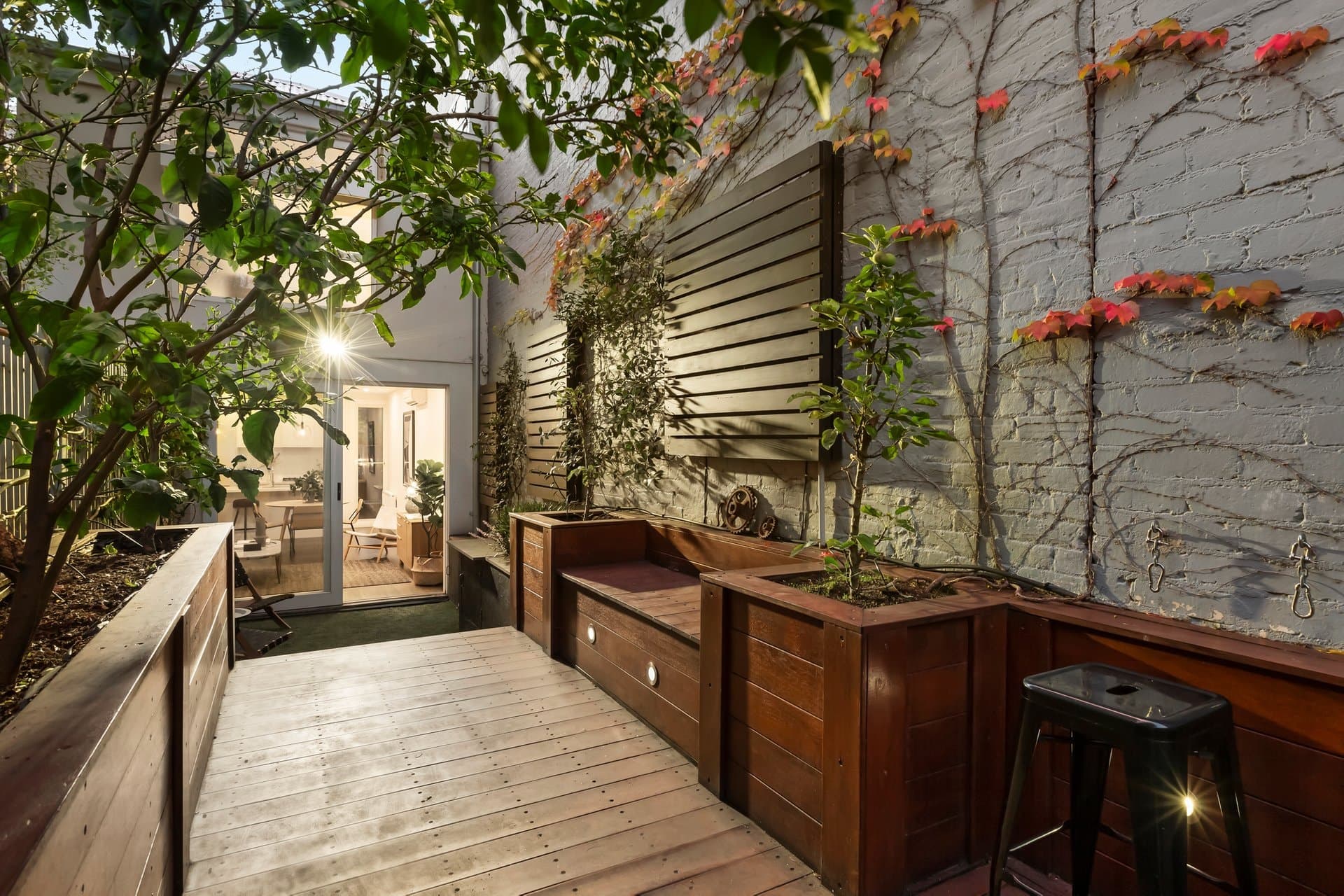 93 Nelson Road, South Melbourne - Thumbnail 4