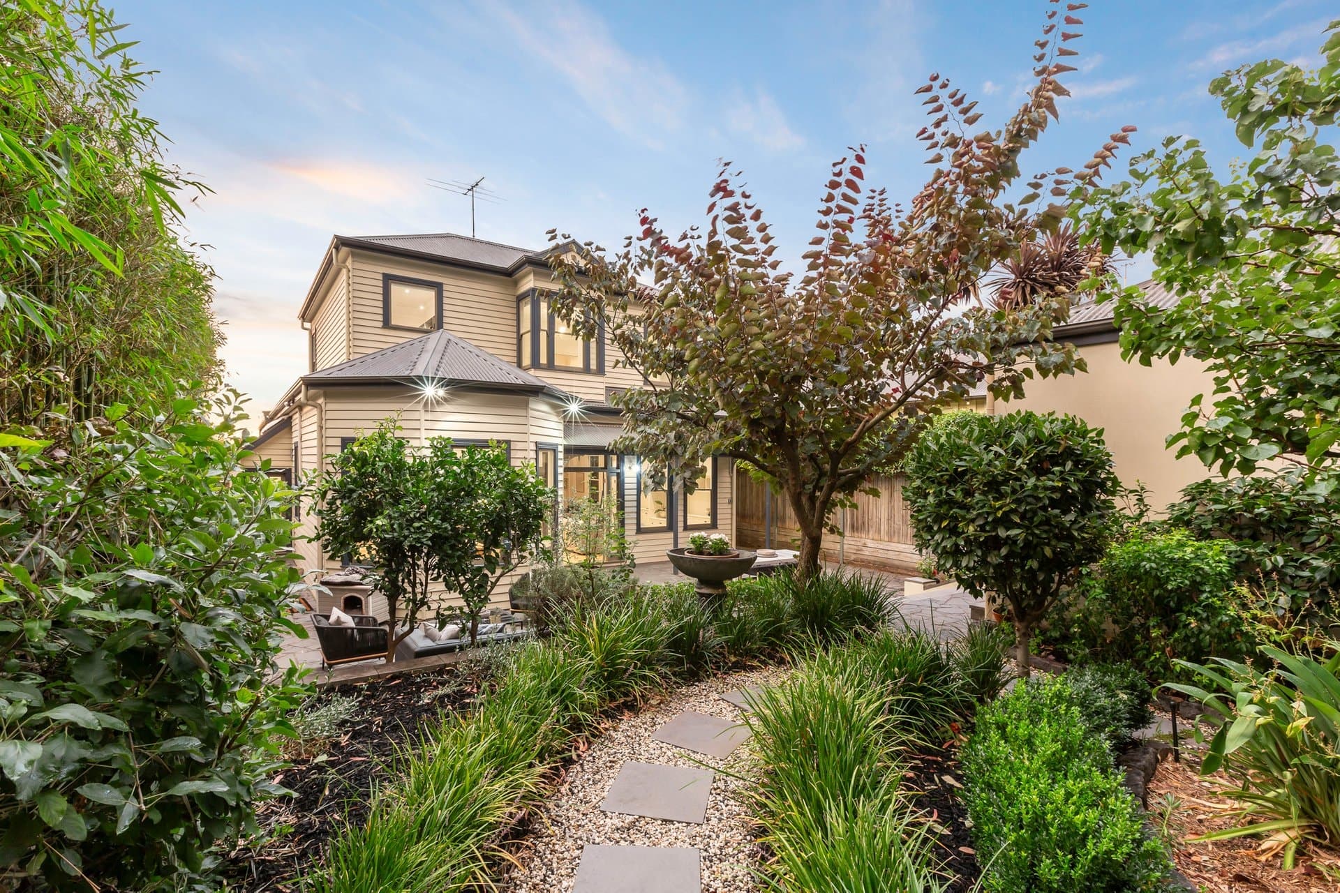 9 St Johns Avenue, Camberwell - Thumbnail 2