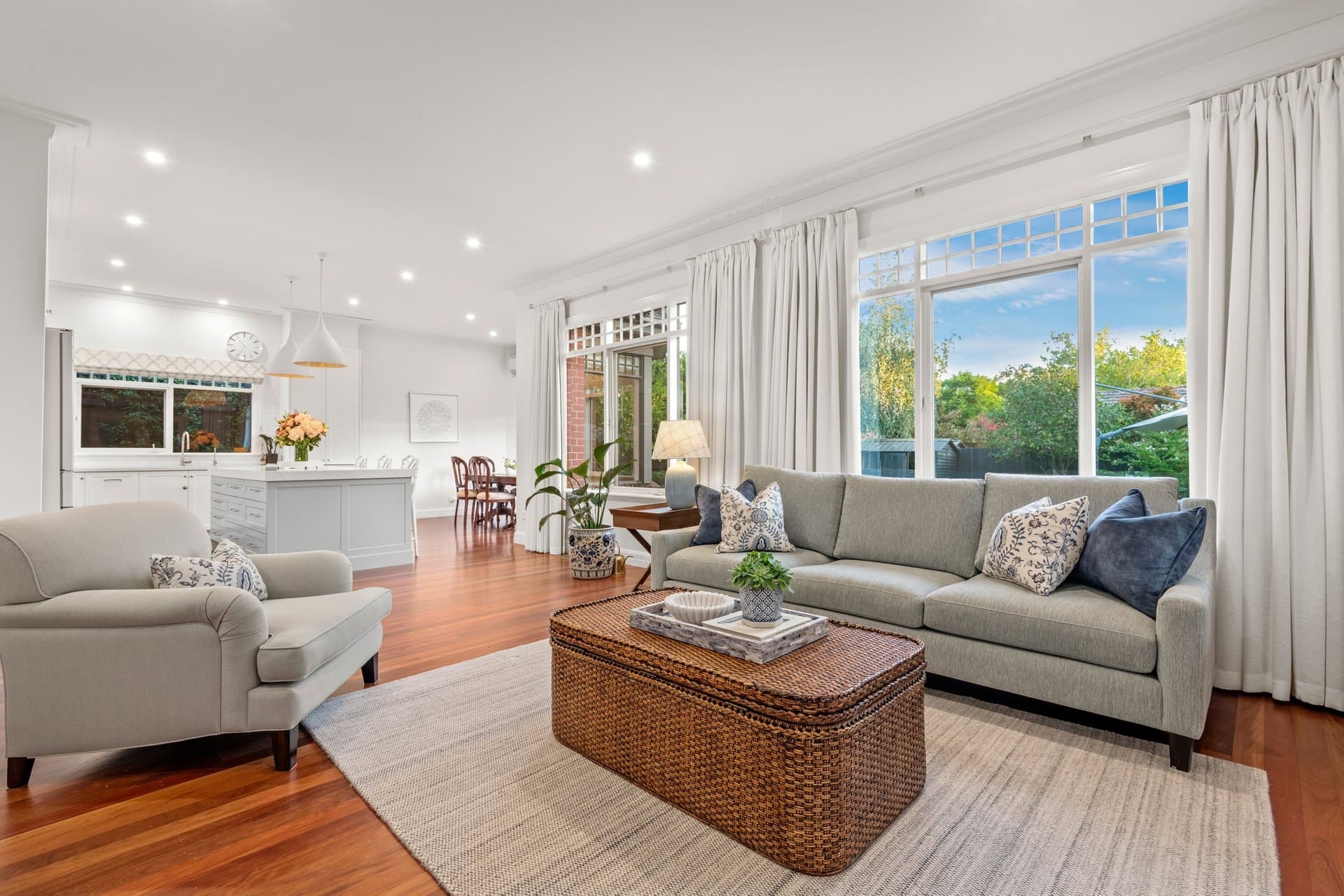 24 Weybridge Street, Surrey Hills - Thumbnail 3