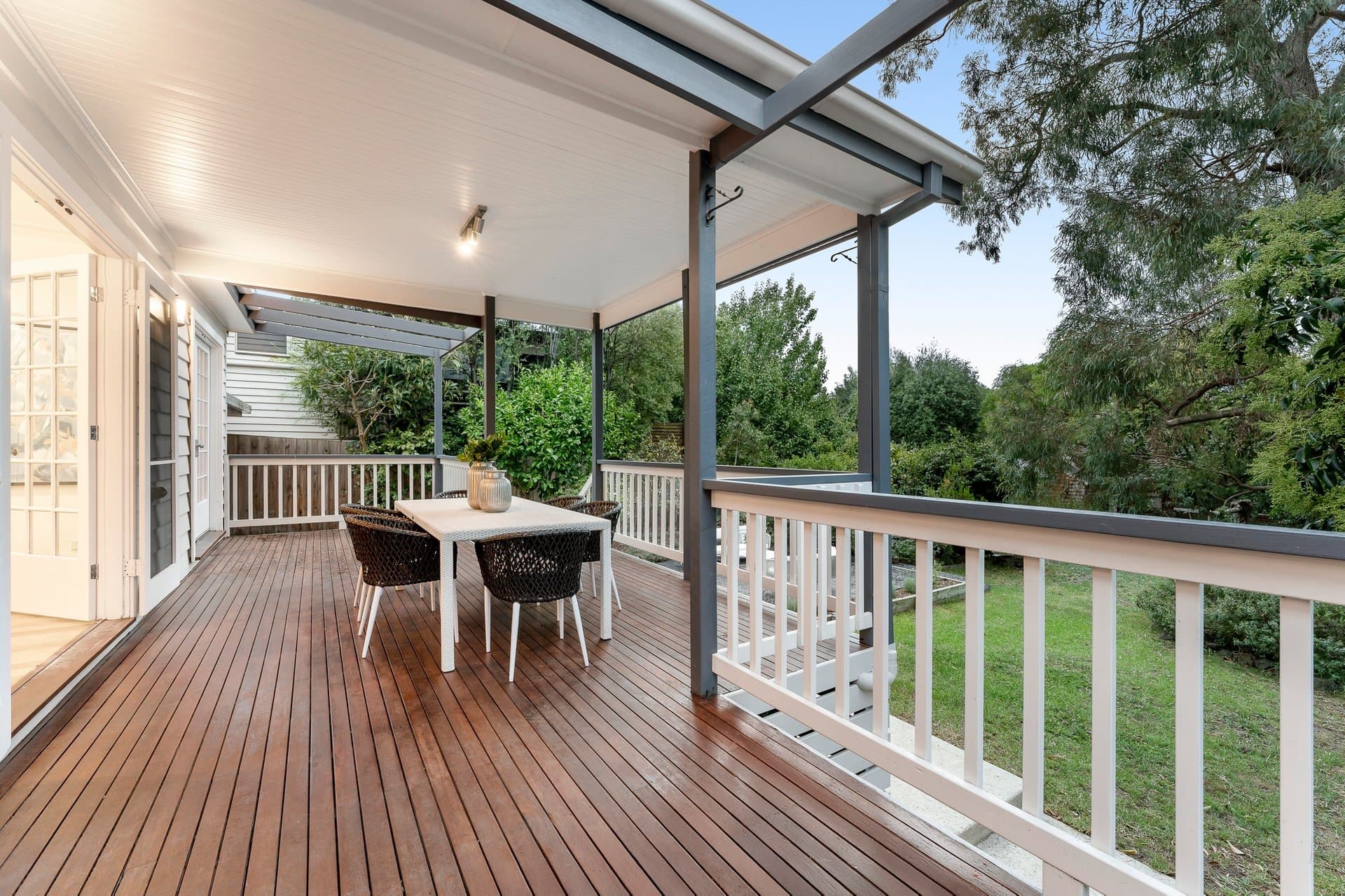 7 Sutton Parade, Mont Albert North - Thumbnail 4