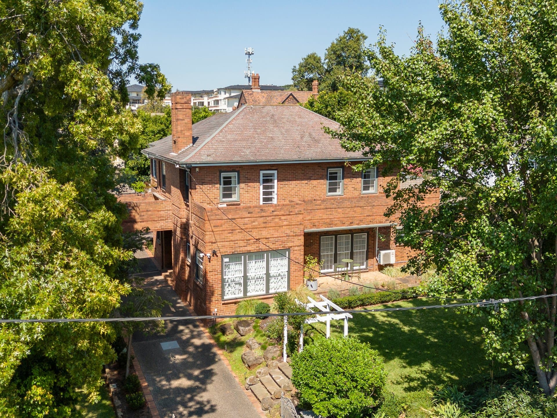 5 Tregarron Avenue, Kew - Image 1