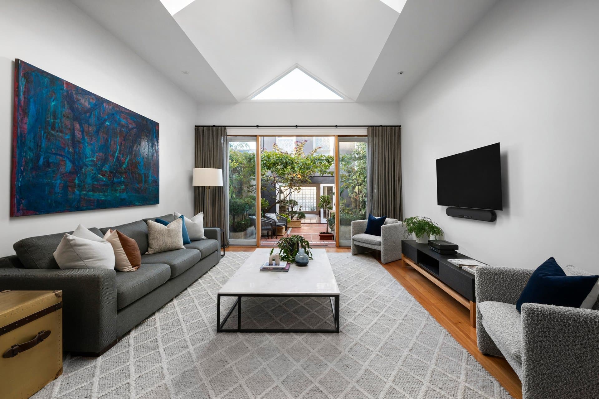 27 Hambleton Street, Albert Park - Thumbnail 2
