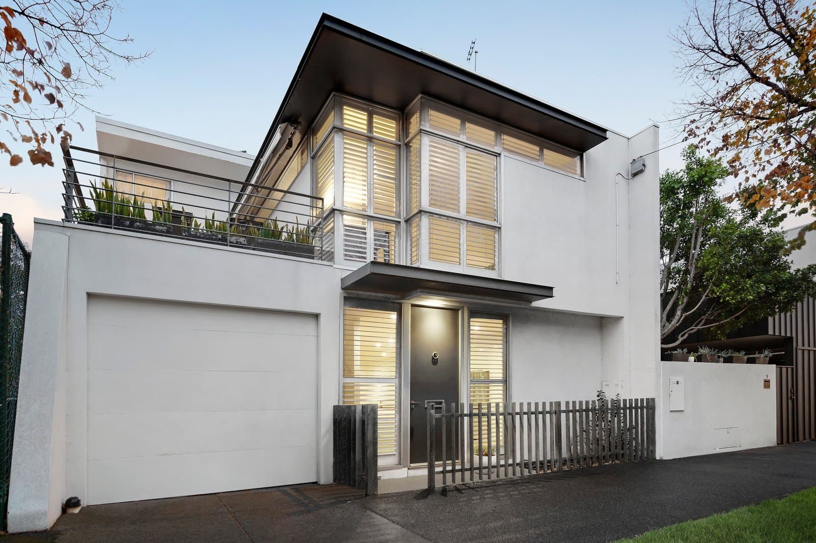 1 Moubray Street, Albert Park - Image 1