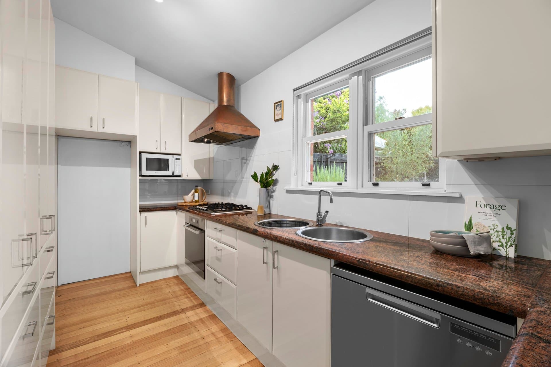23 Oak Grove, Malvern East - Thumbnail 4