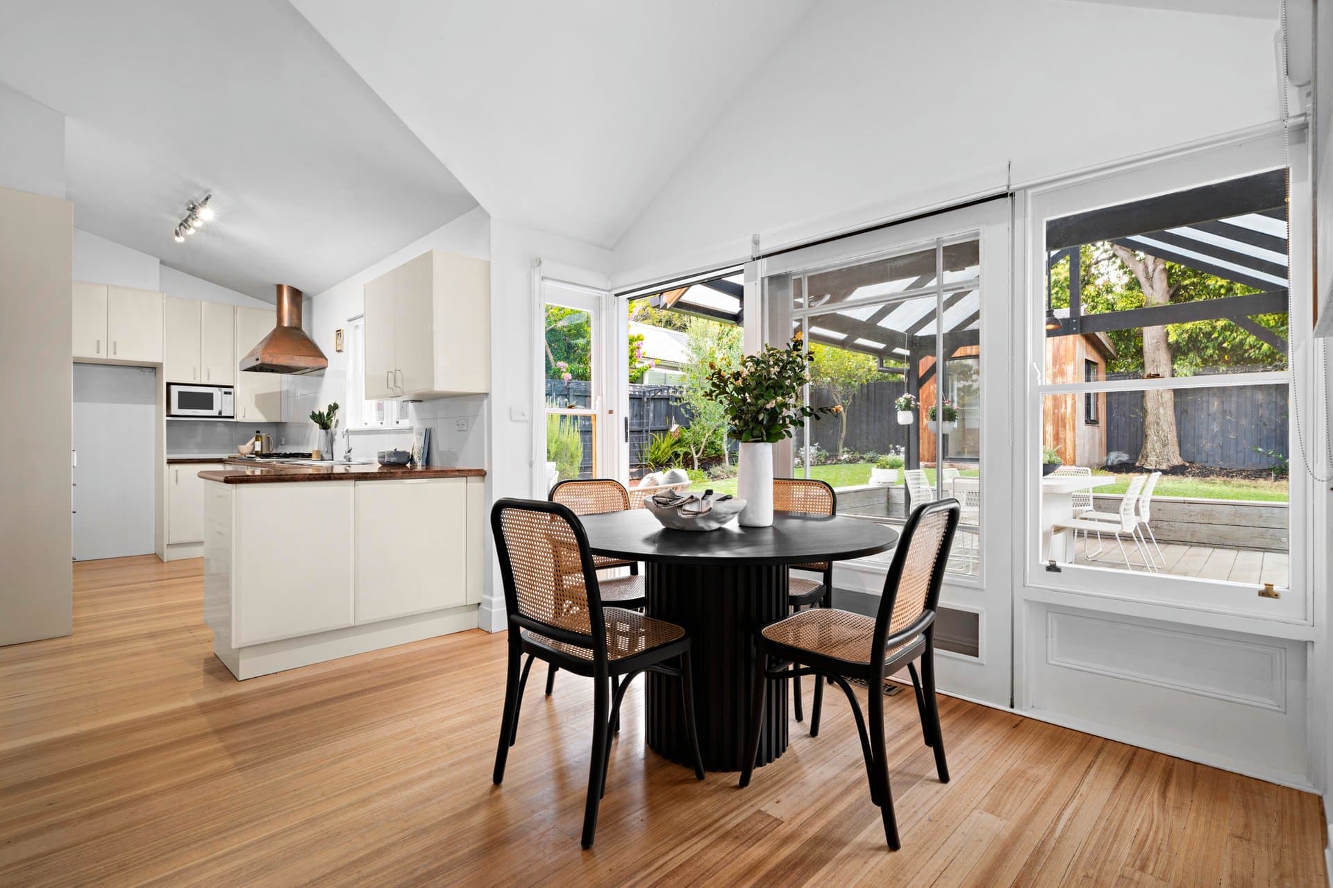 23 Oak Grove, Malvern East - Thumbnail 5