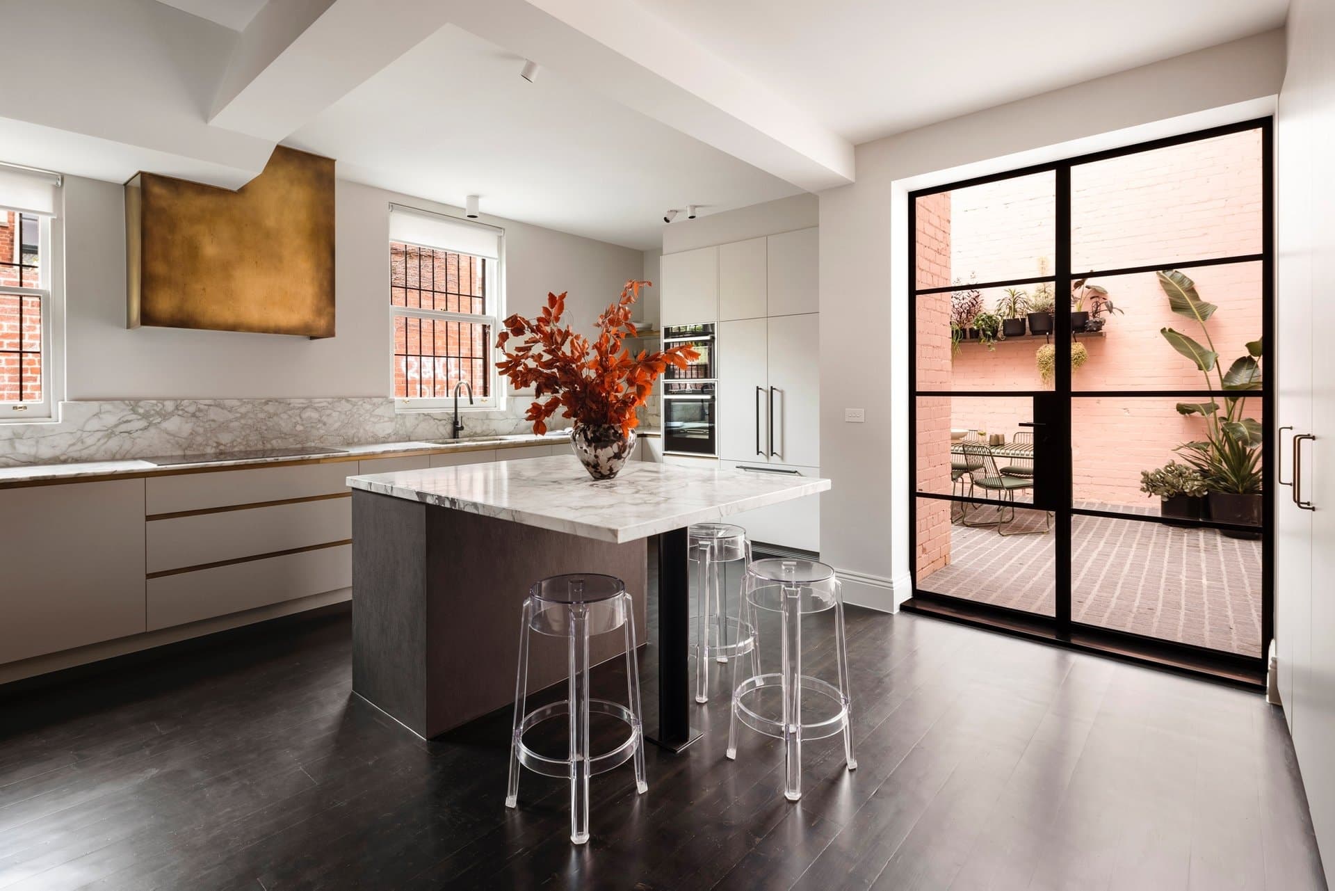 83 Faraday Street, Carlton - Thumbnail 2