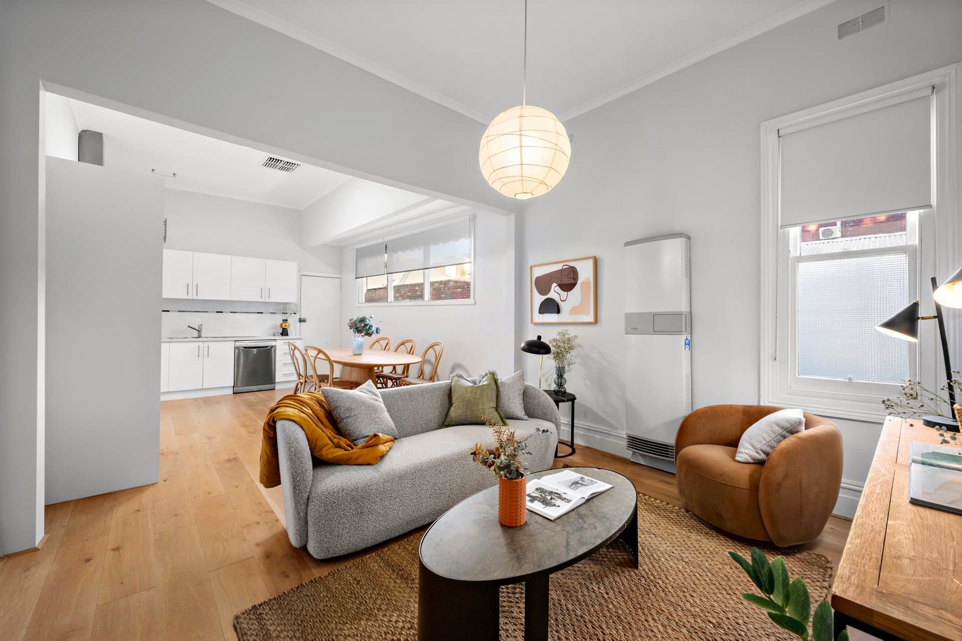 61 Barrett Street, Albert Park - Thumbnail 2