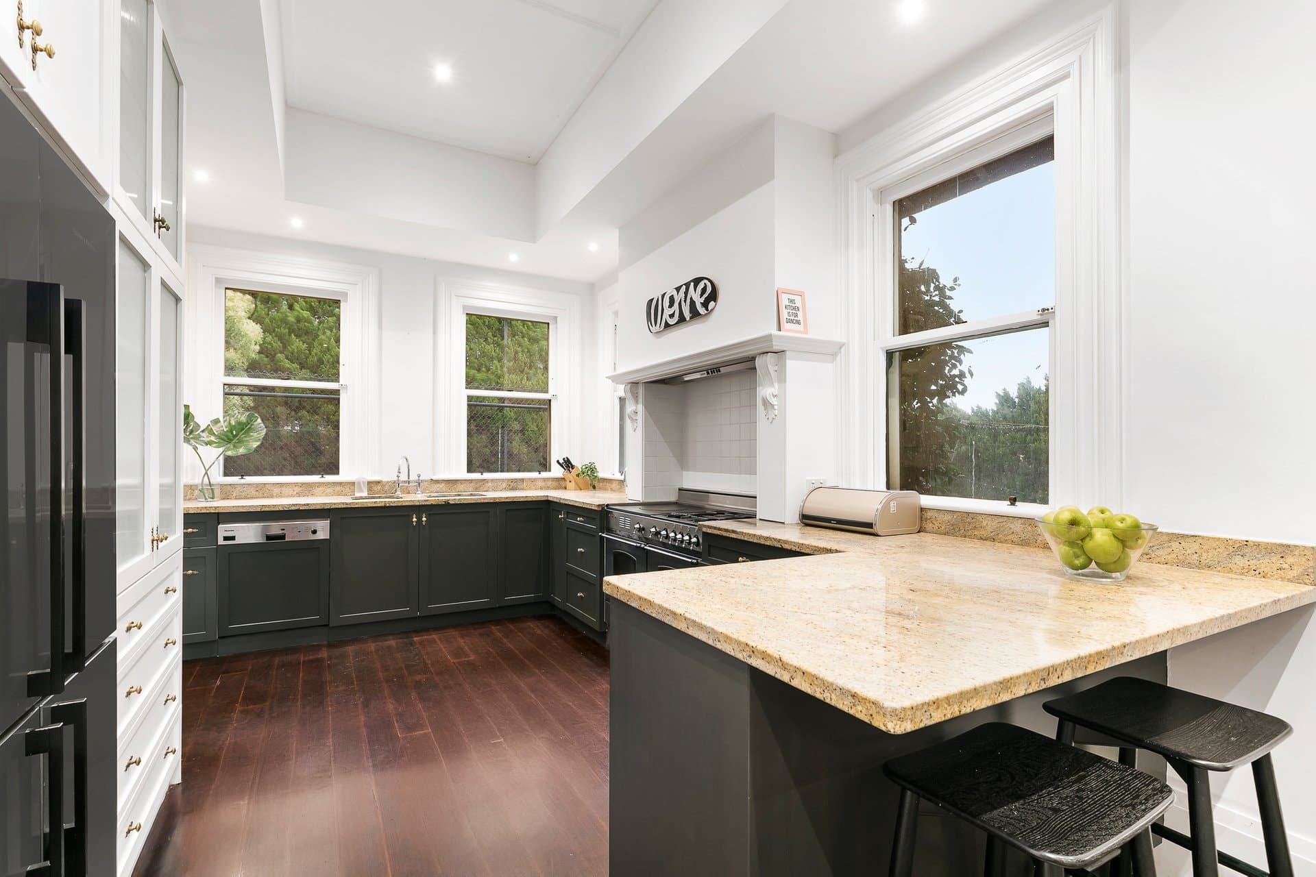 8-10 Howard Street, Kew - Thumbnail 6