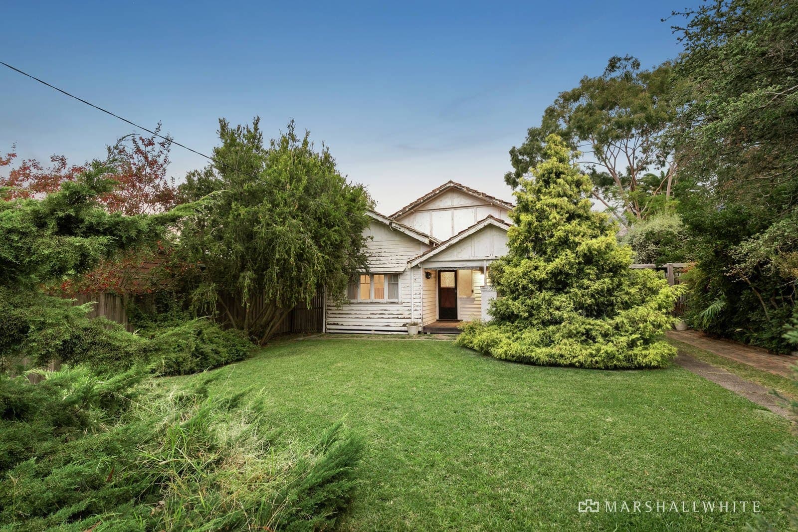 10 Young Street, Glen Iris - Image 1