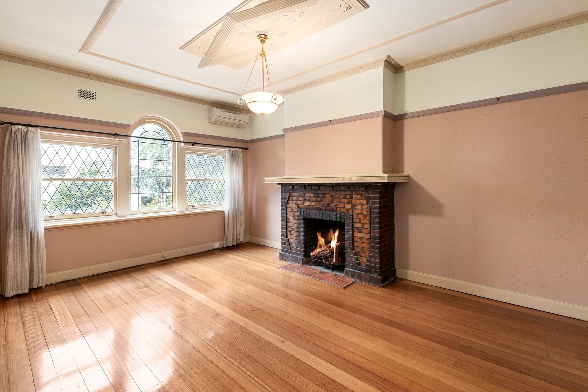 17/33 Queens Road, Melbourne - Thumbnail 2