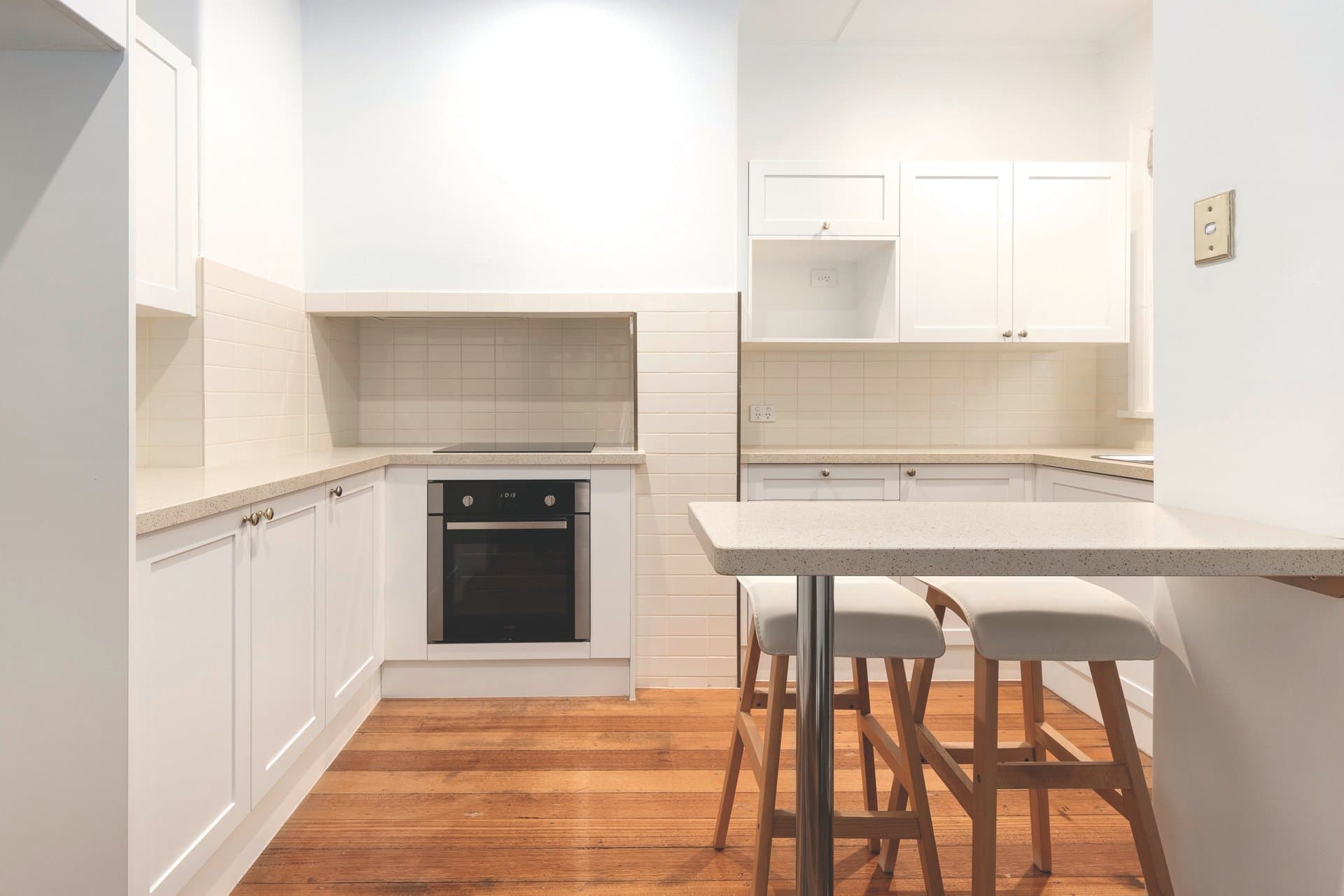 17/33 Queens Road, Melbourne - Thumbnail 4