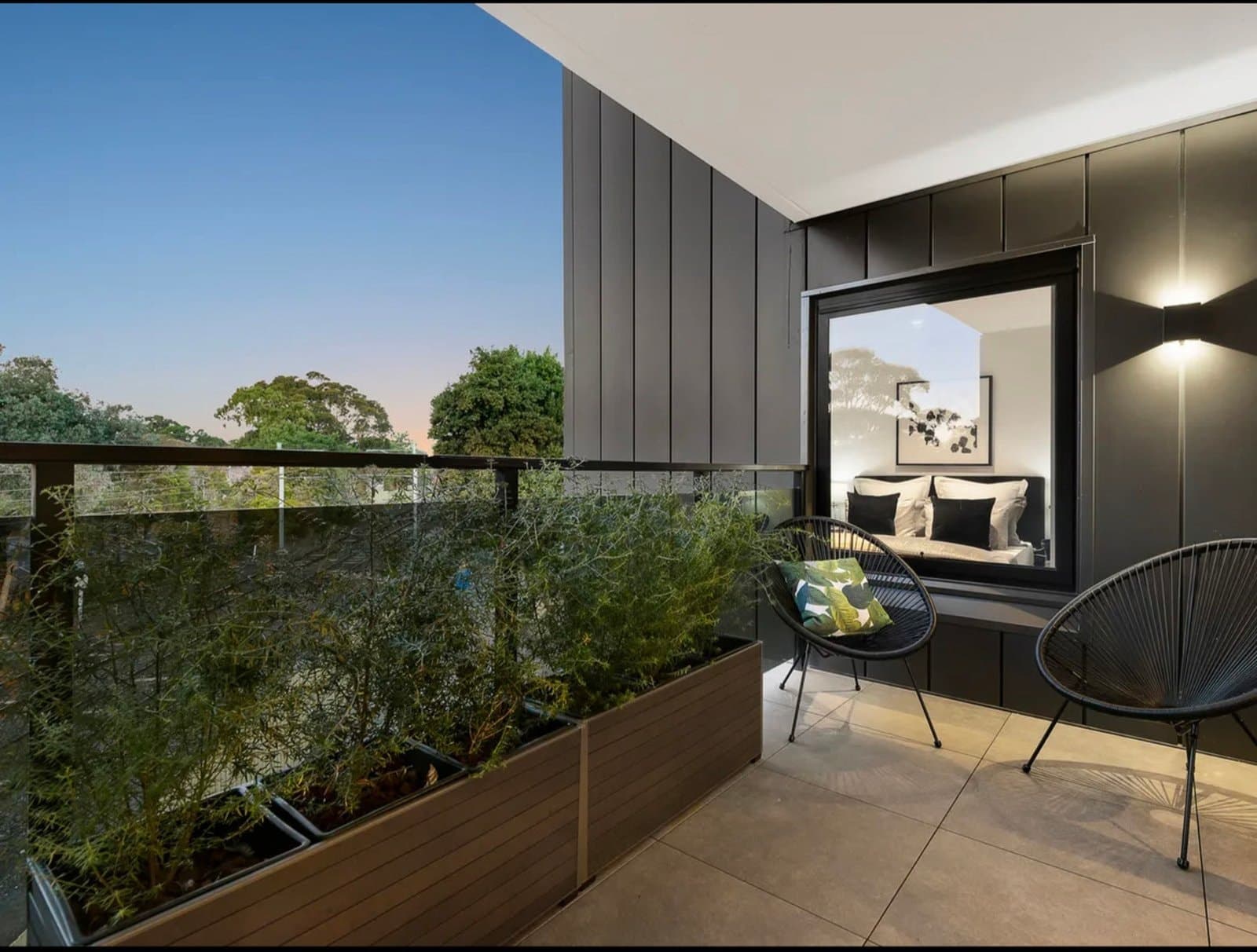303/386-388 Hampton Street, Hampton - Thumbnail 3