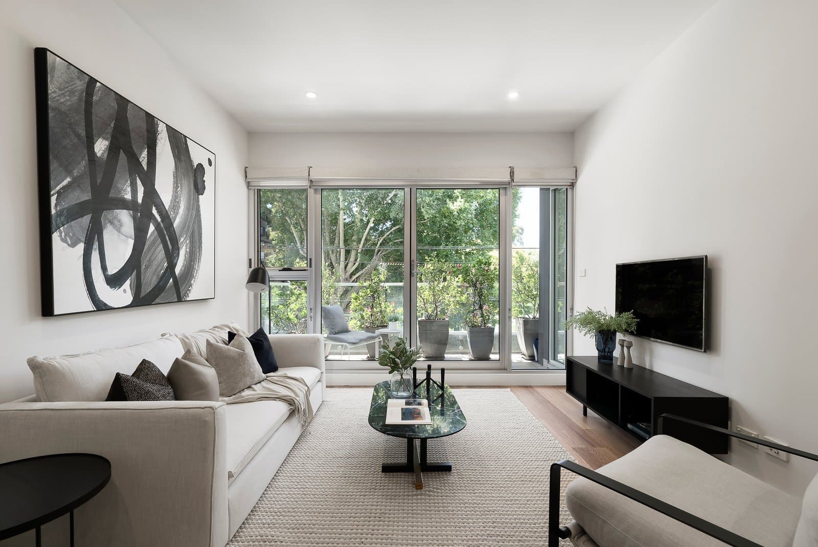 102/334 Toorak Road, South Yarra - Thumbnail 3