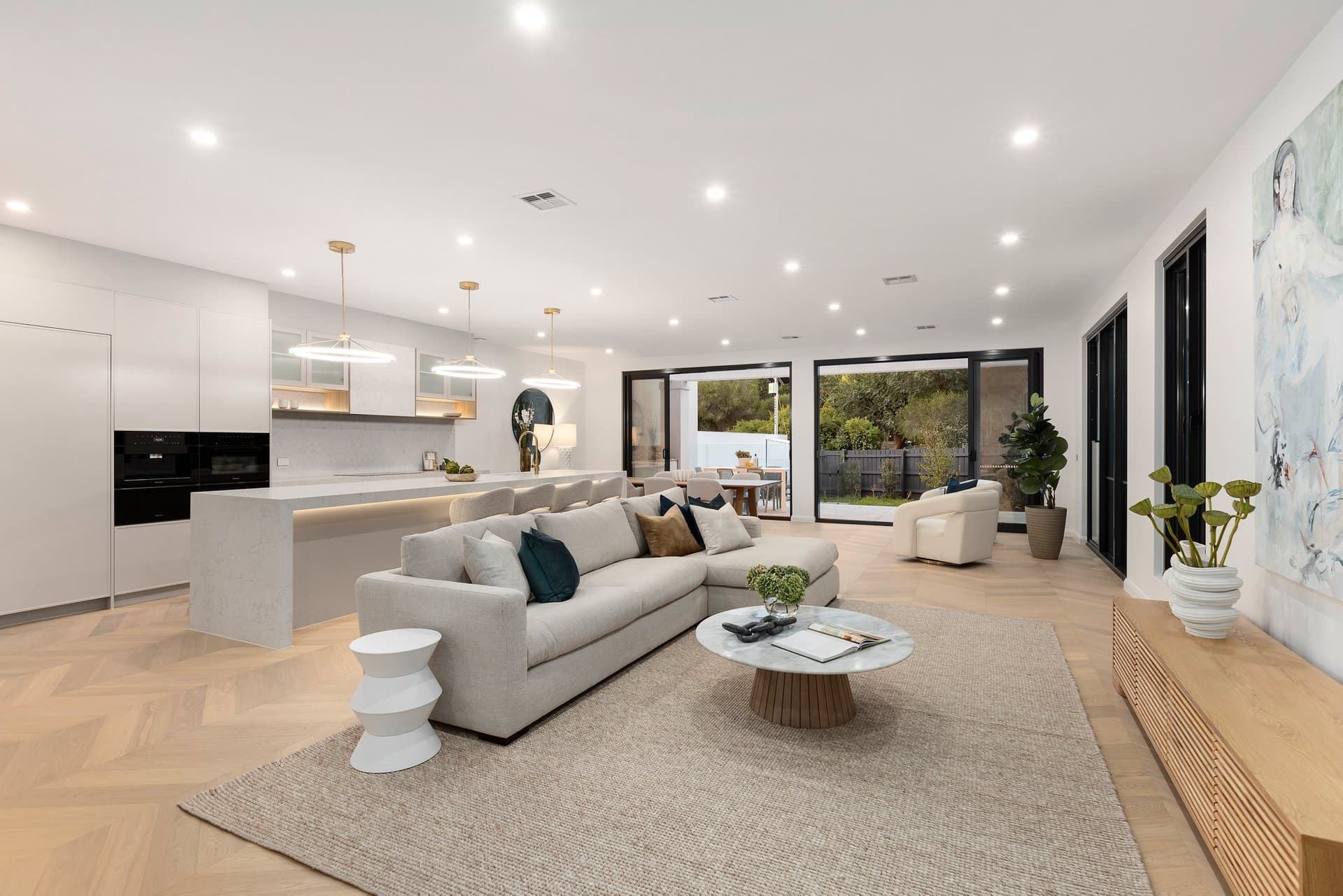 5 Kendall Street, Canterbury - Thumbnail 2