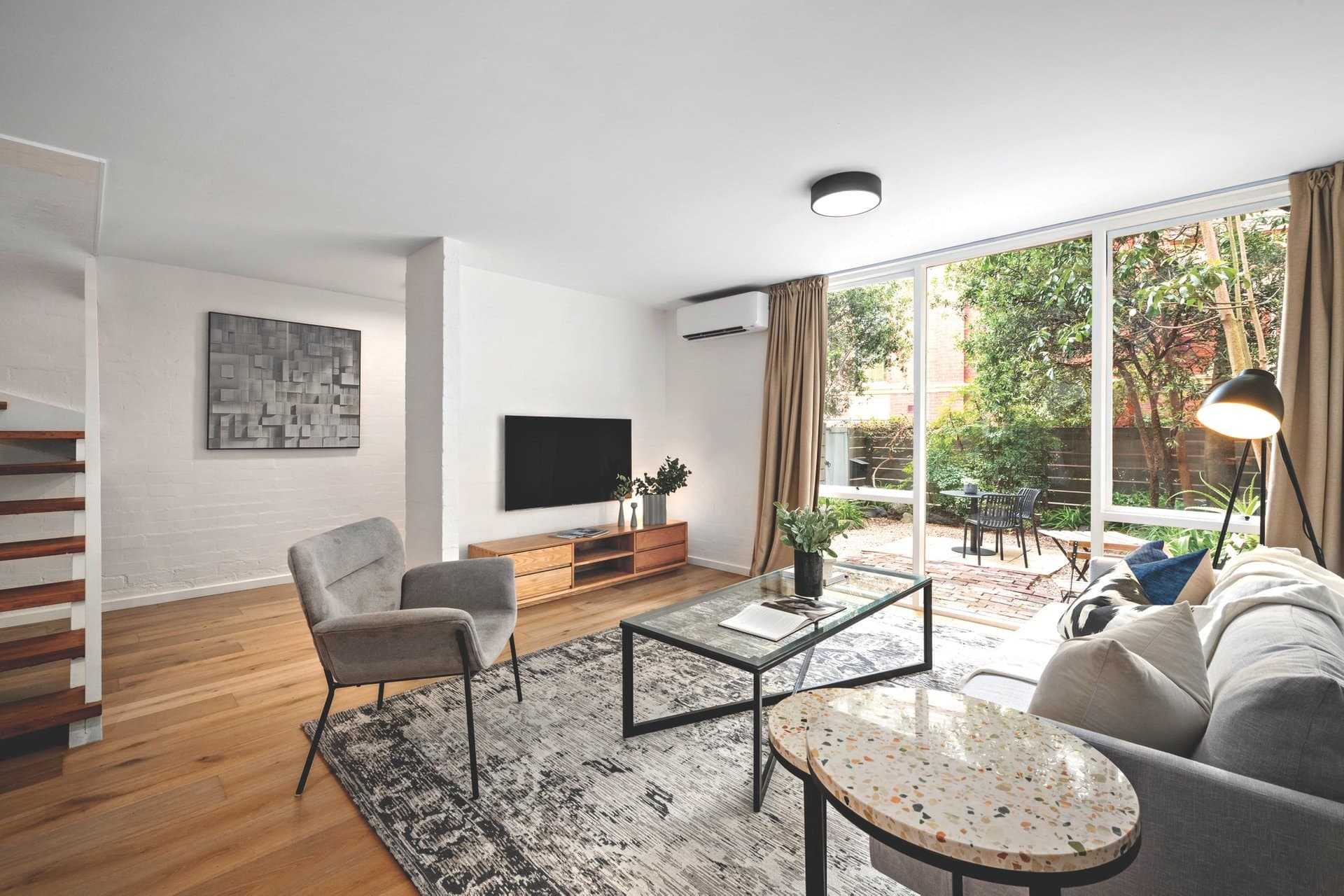83A Park Street, South Melbourne - Image 1