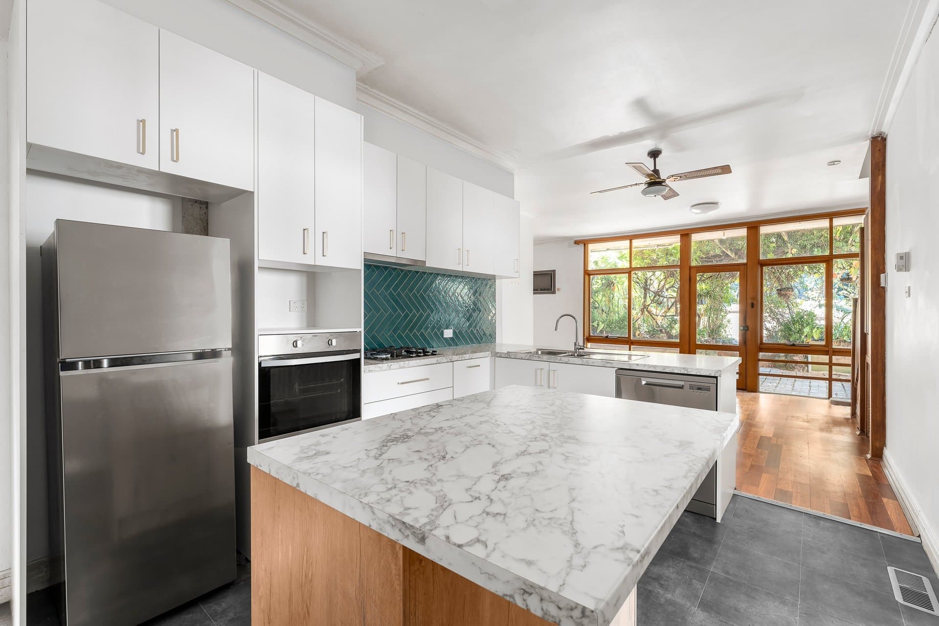 70 Lynden Street, Camberwell - Thumbnail 2