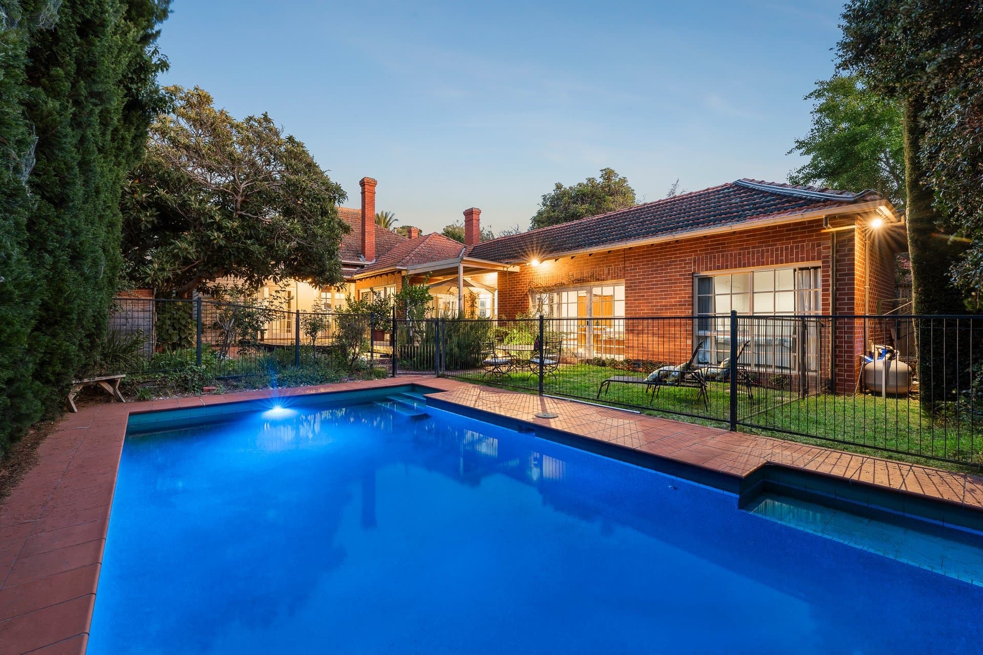 635 Burke Road, Camberwell - Thumbnail 2