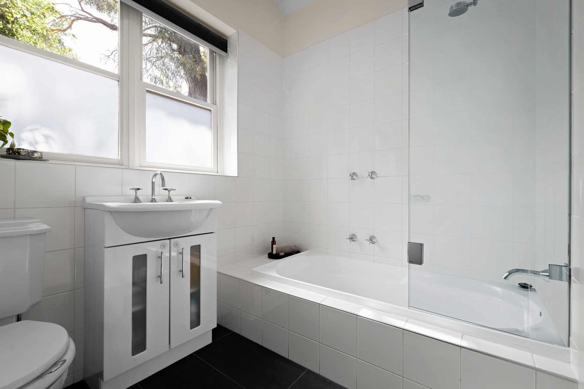 2 Mowbray Street, Hawthorn East - Thumbnail 6