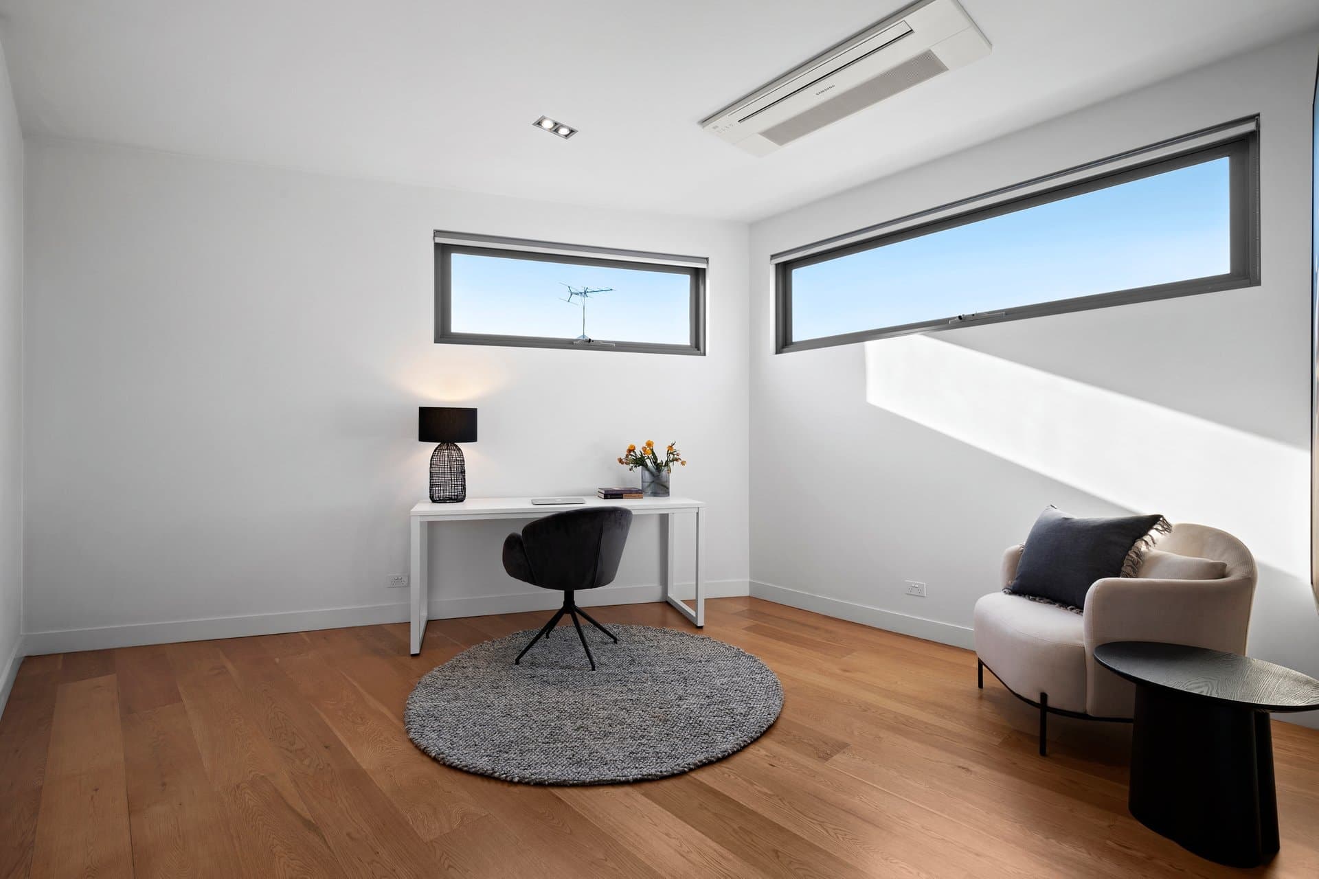 209 Esplanade West, Port Melbourne - Thumbnail 8