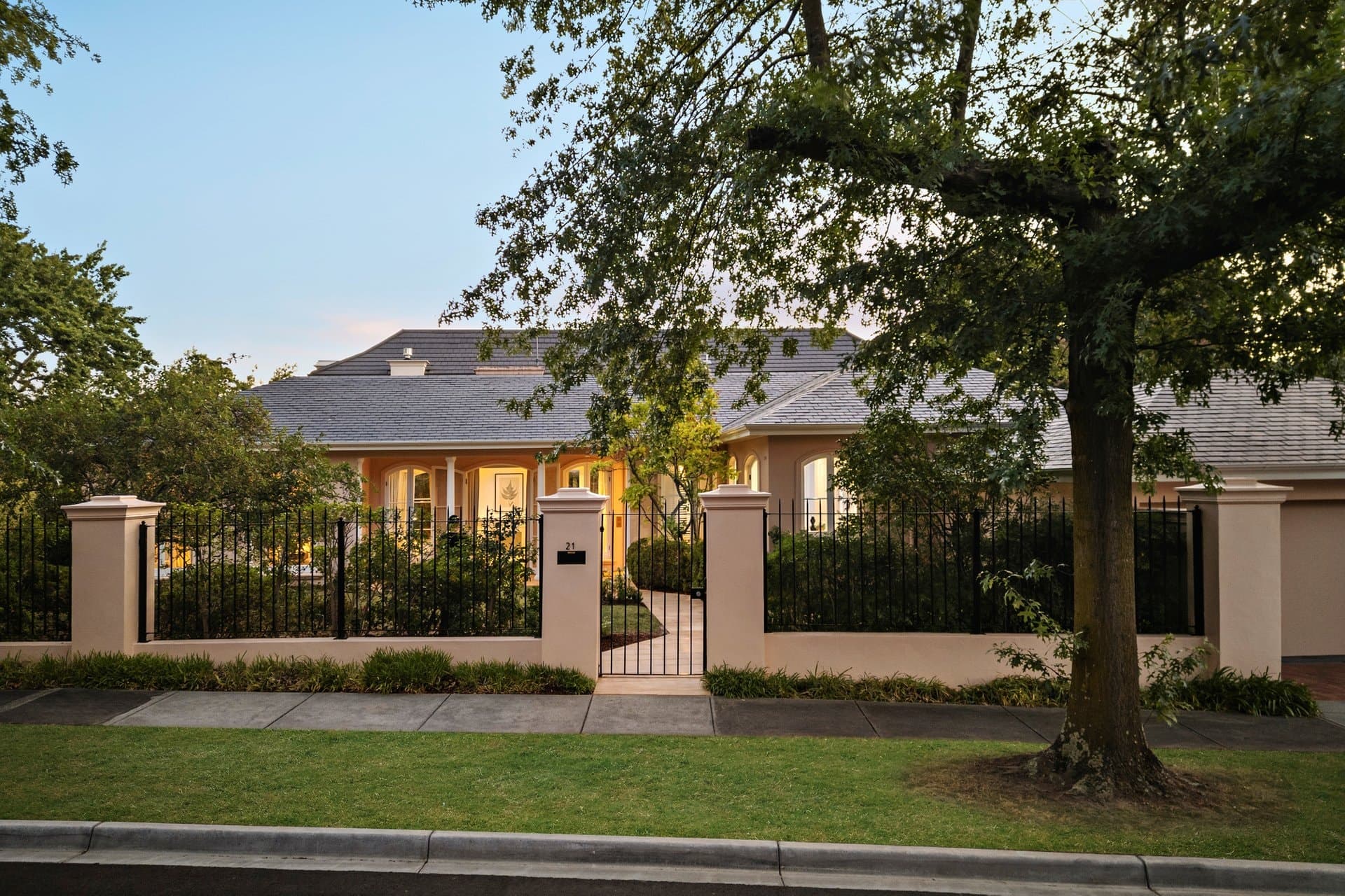 21 Knutsford Street, Balwyn - Image 1