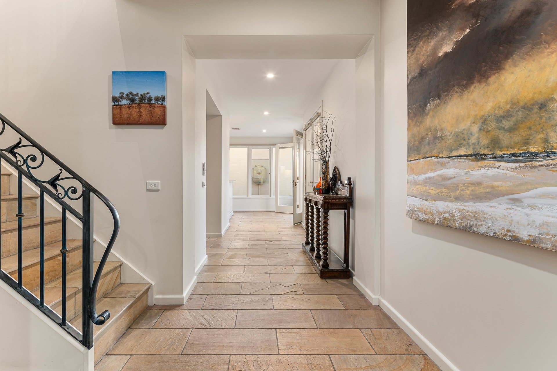 1/2 Clifton Grove, Hawthorn East - Thumbnail 3