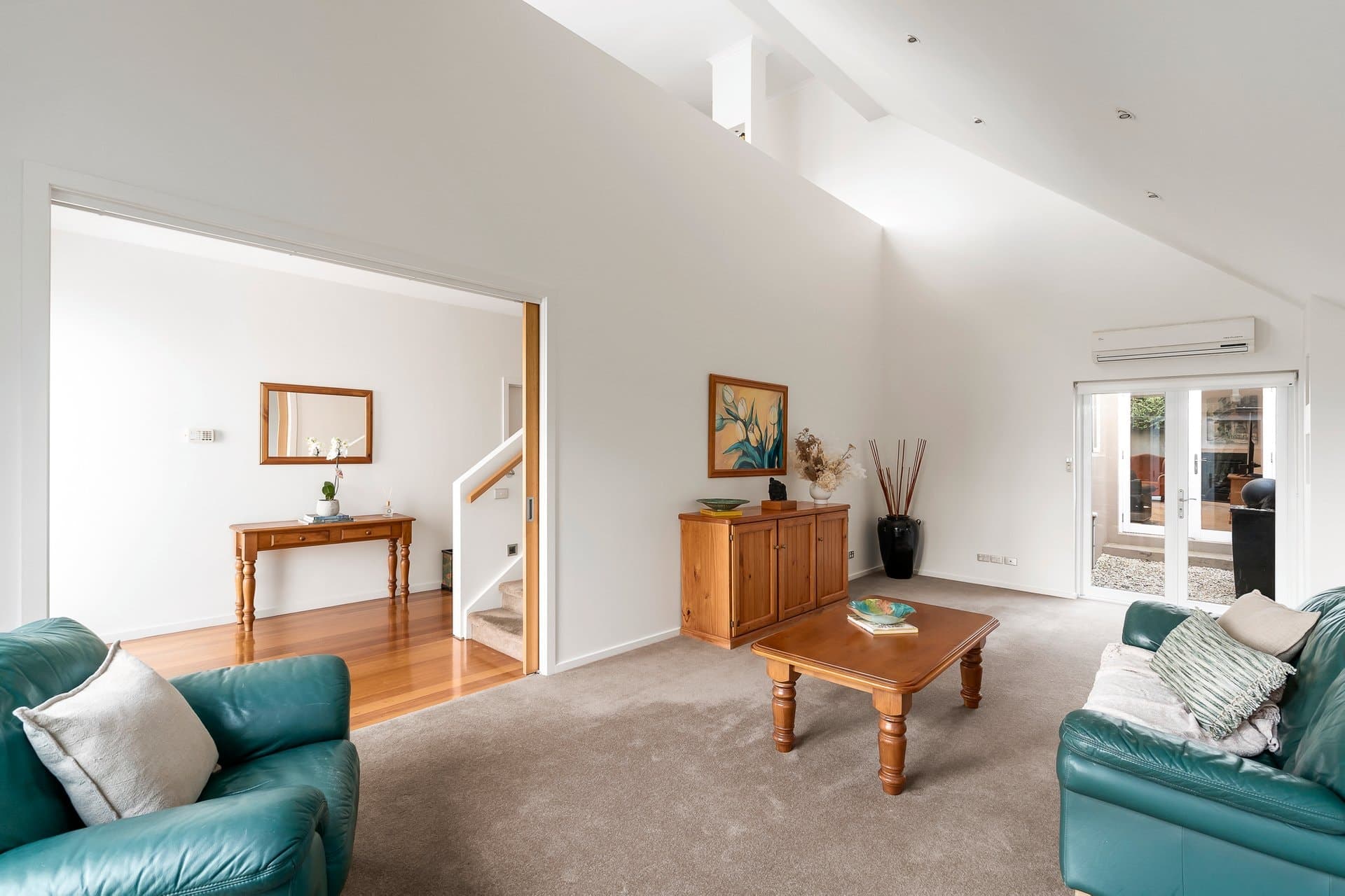 7 Stewart Street, Hawthorn East - Thumbnail 4