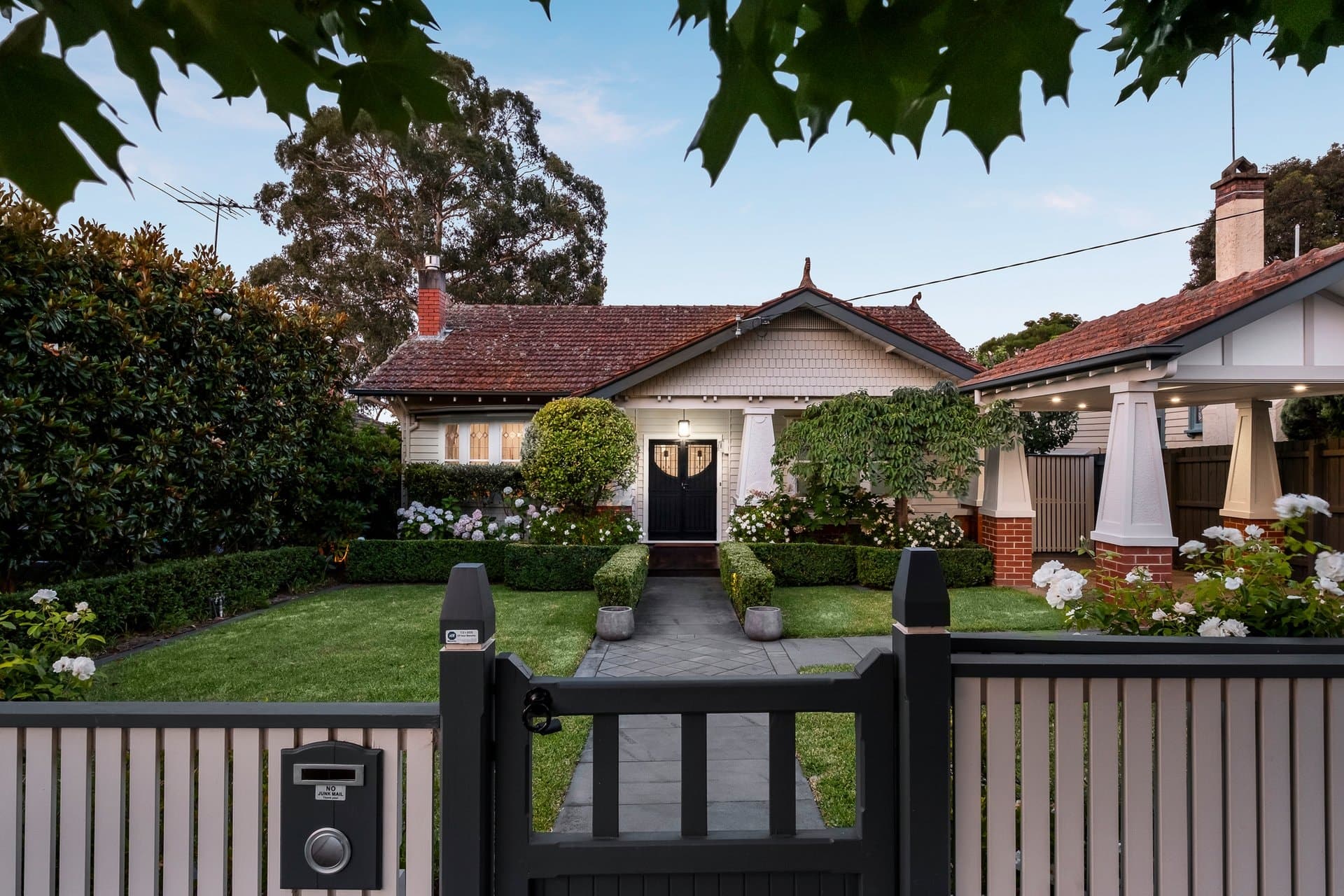 7 Bonnyview Street, Glen Iris - Image 1