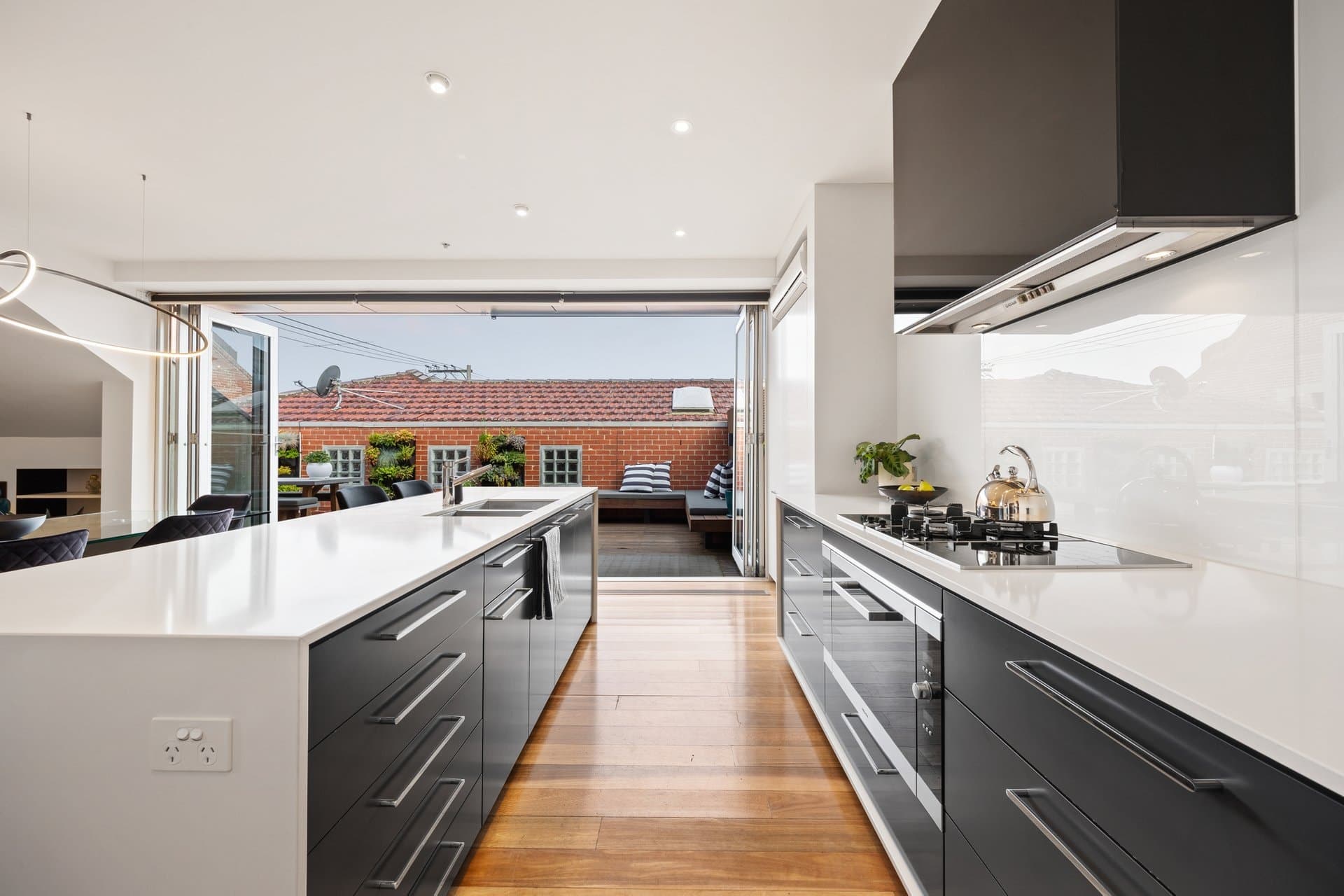 Residence 4 249 Beaconsfield Parade, Middle Park - Thumbnail 7