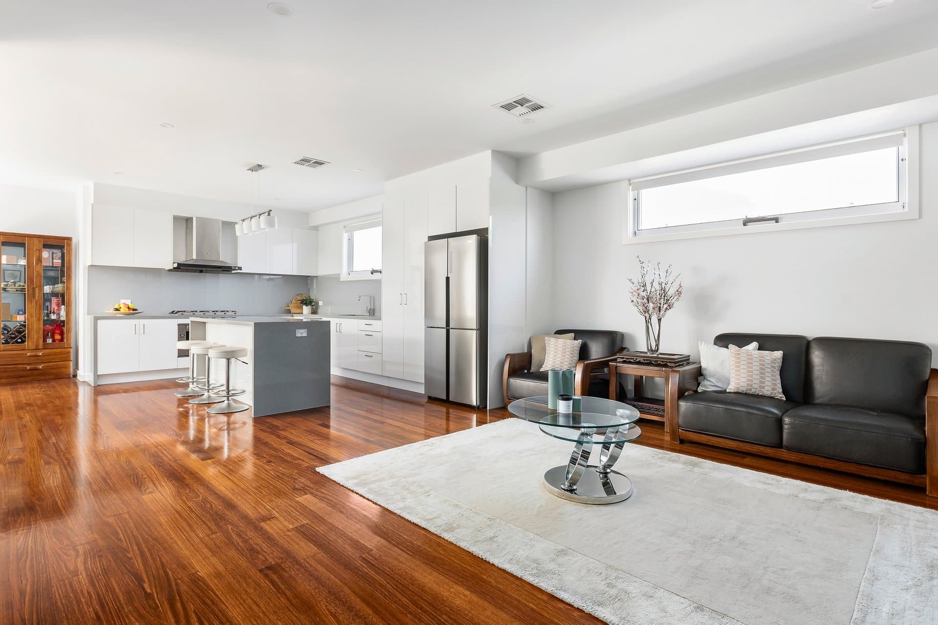 1/24 Greendale Road, Doncaster East - Thumbnail 2