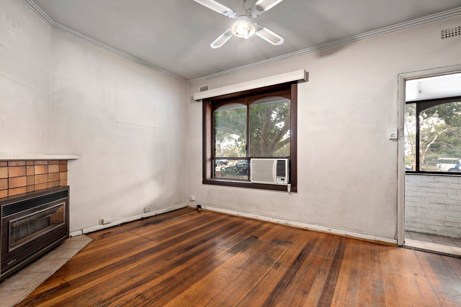 282 Williamstown Road, Port Melbourne - Thumbnail 3