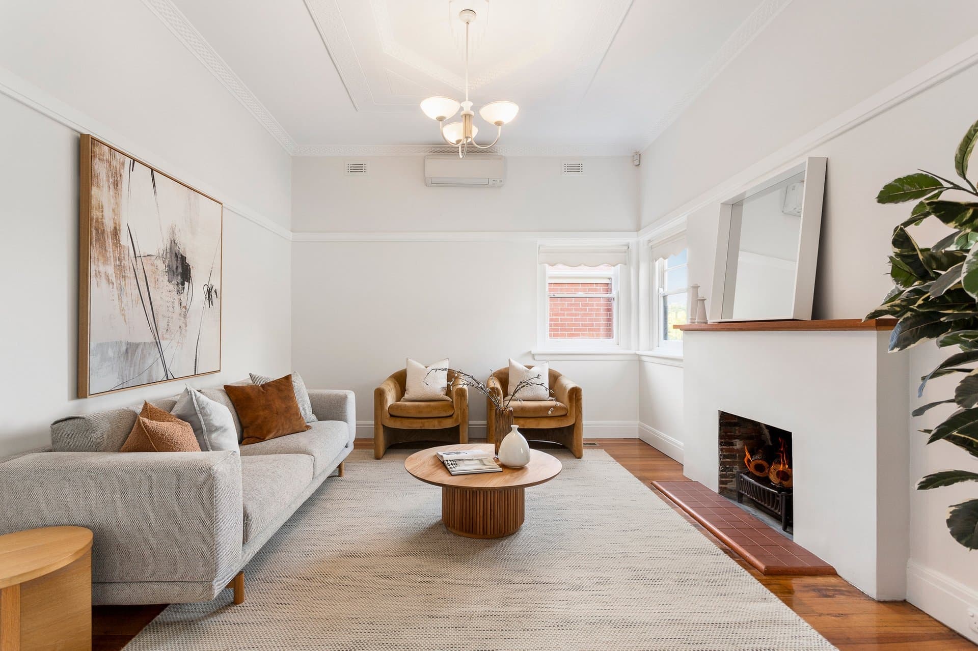 2 Shepreth Street, Surrey Hills - Thumbnail 2
