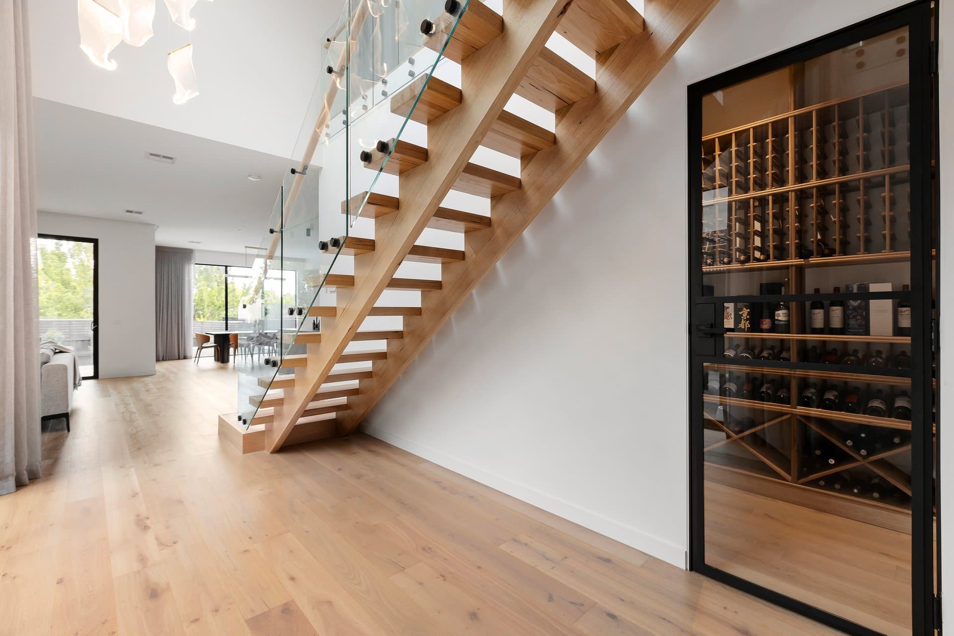 27 Dickens Street, Glen Iris - Thumbnail 4