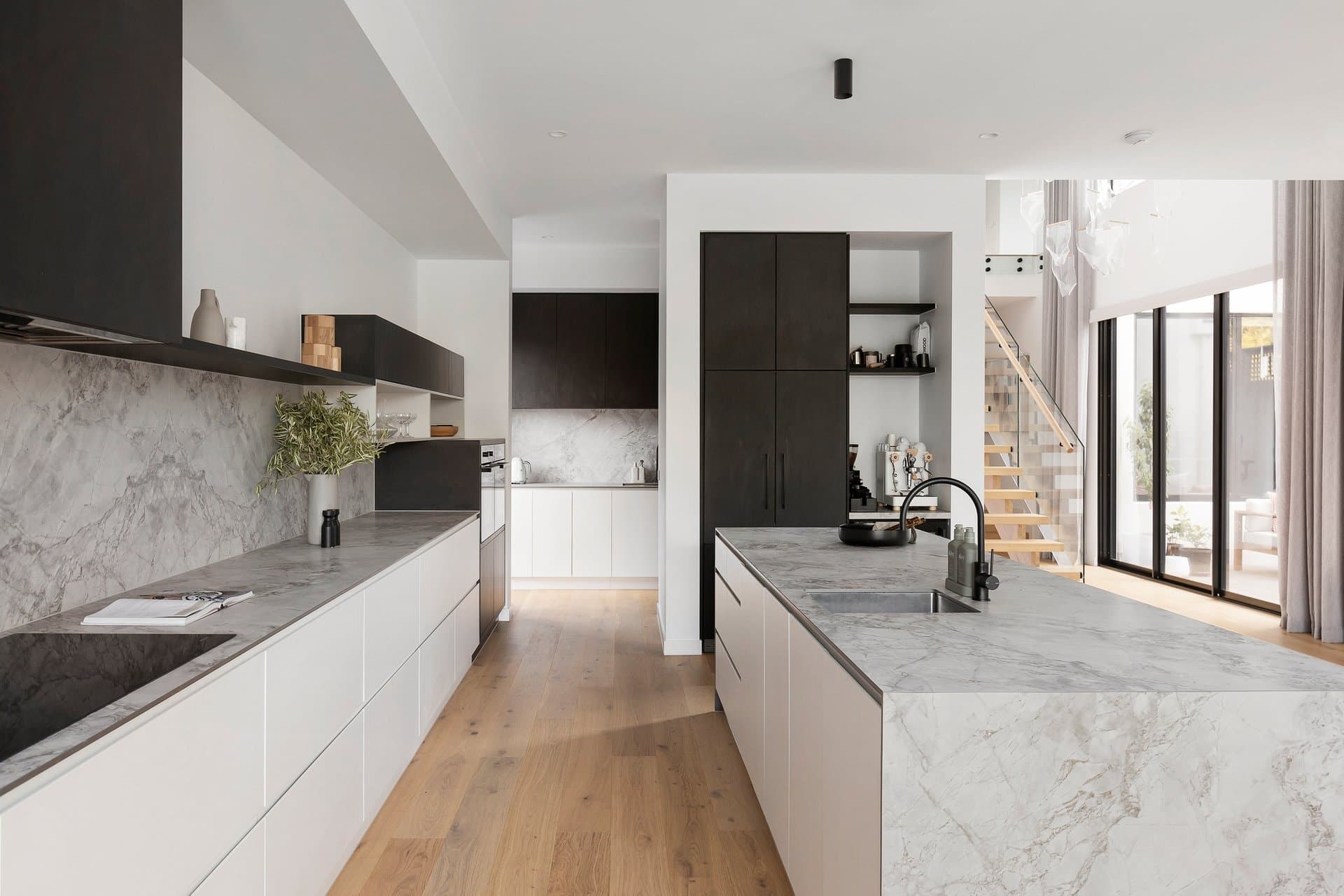 27 Dickens Street, Glen Iris - Thumbnail 6