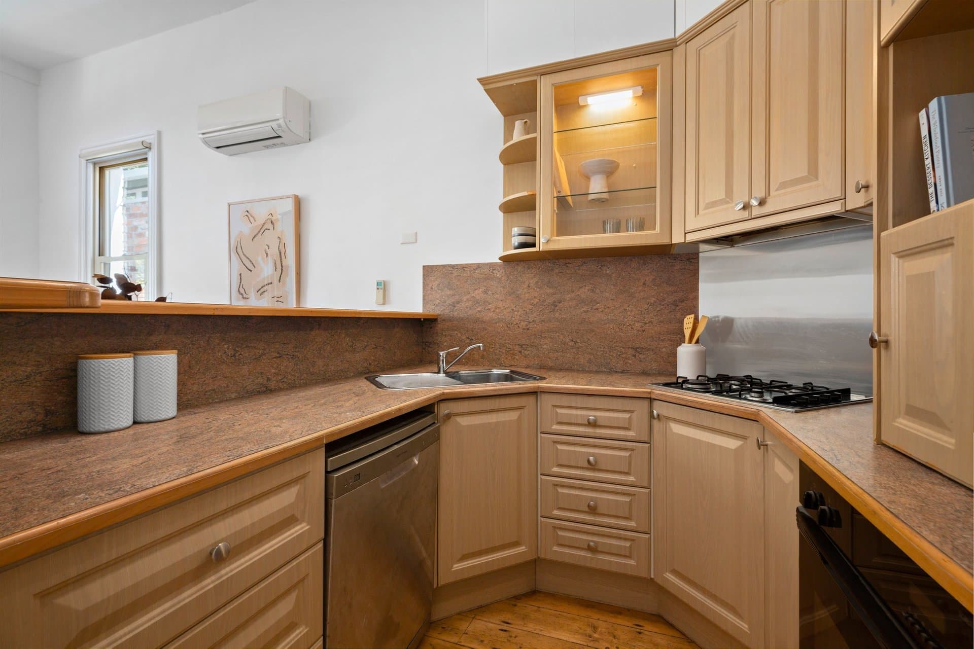31 Nimmo Street, Middle Park - Thumbnail 4