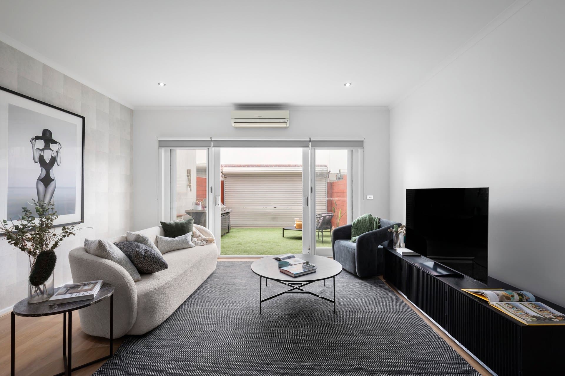 392 Ross Street, Port Melbourne - Image 1