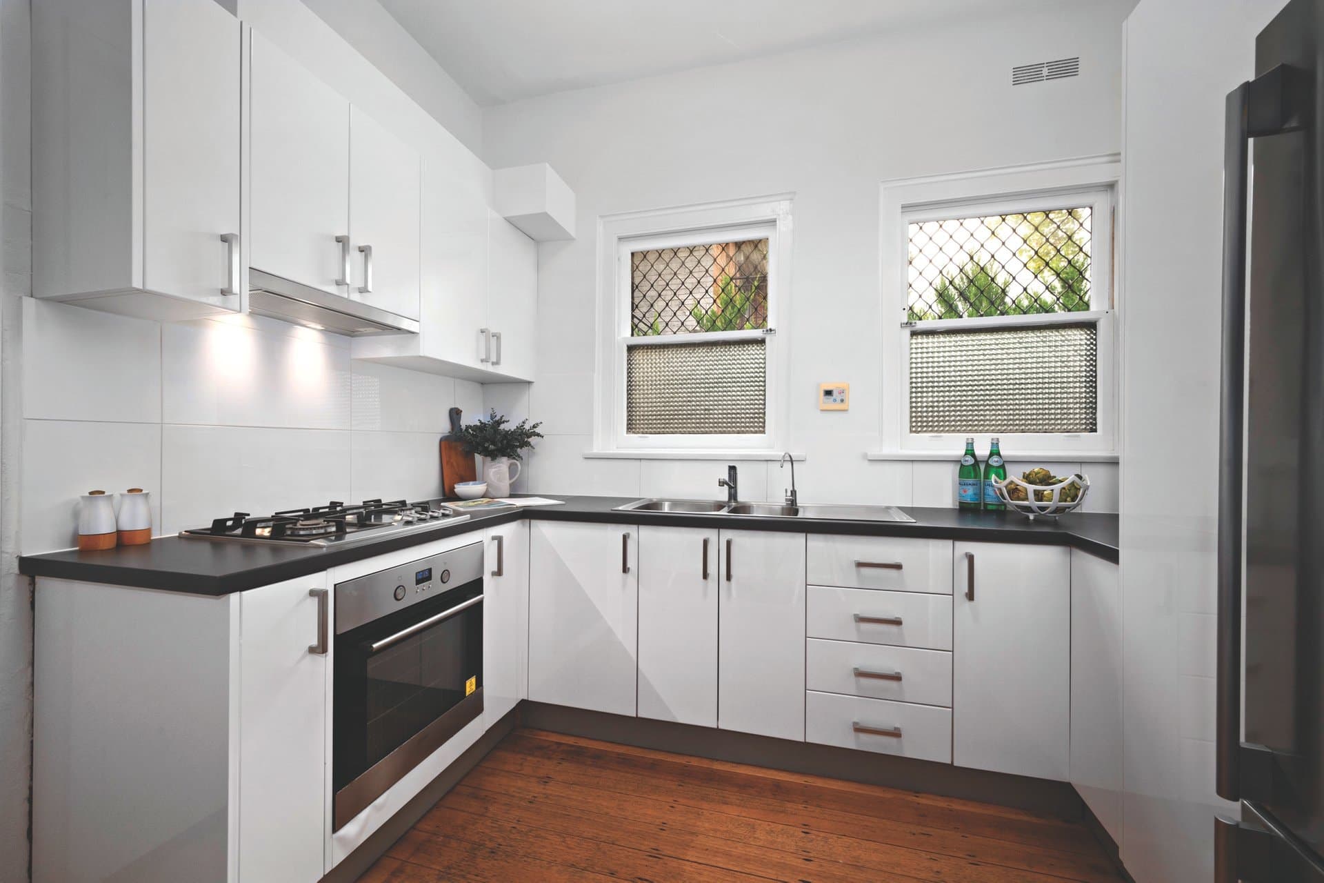 1/360 Barkly Street, Elwood - Thumbnail 4