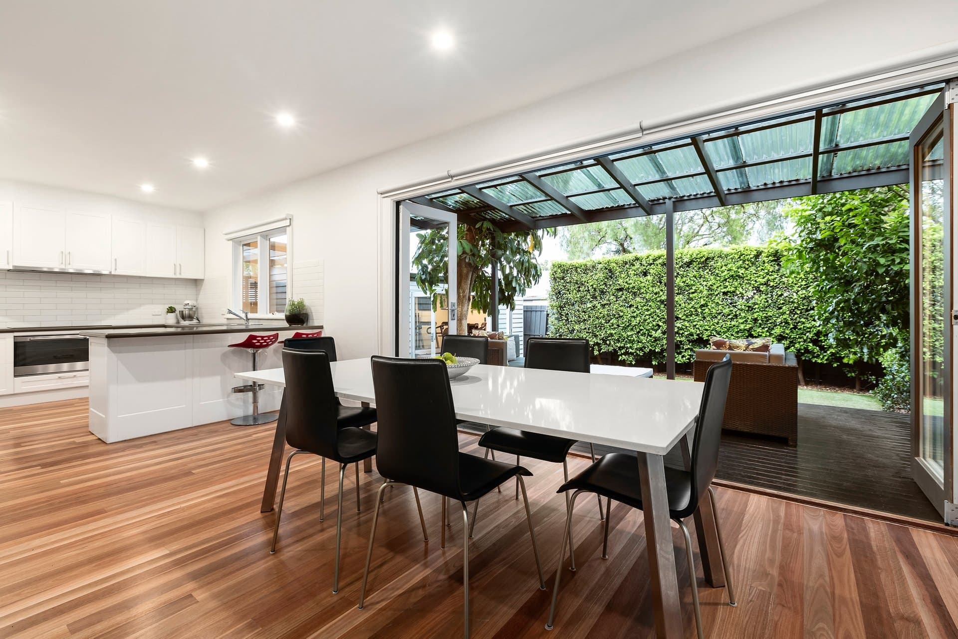 19 Invermay Grove, Hawthorn East - Thumbnail 4