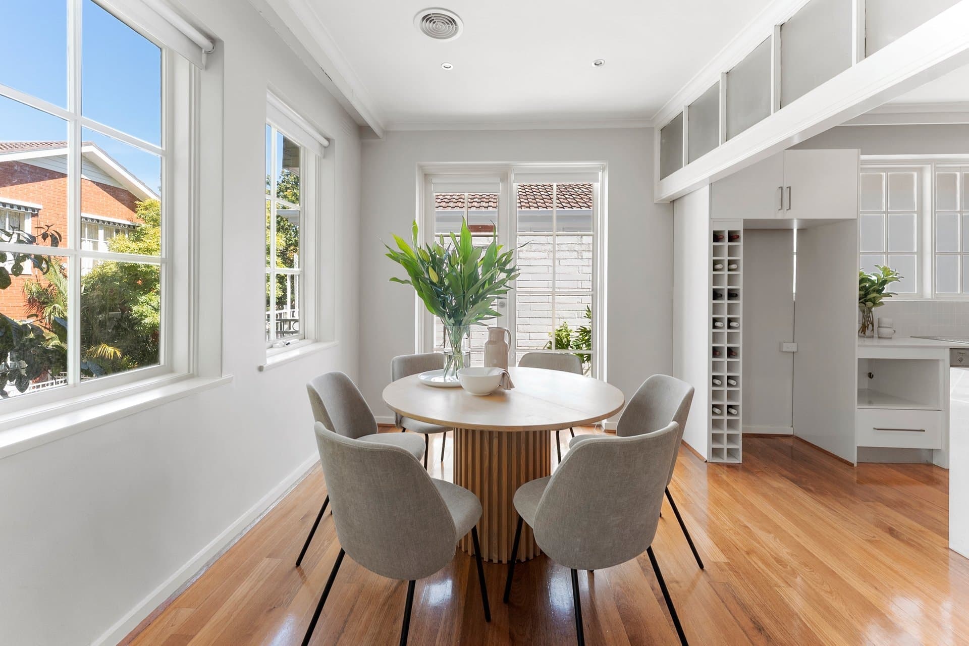 18/24-26 Springfield Avenue, Toorak - Thumbnail 3