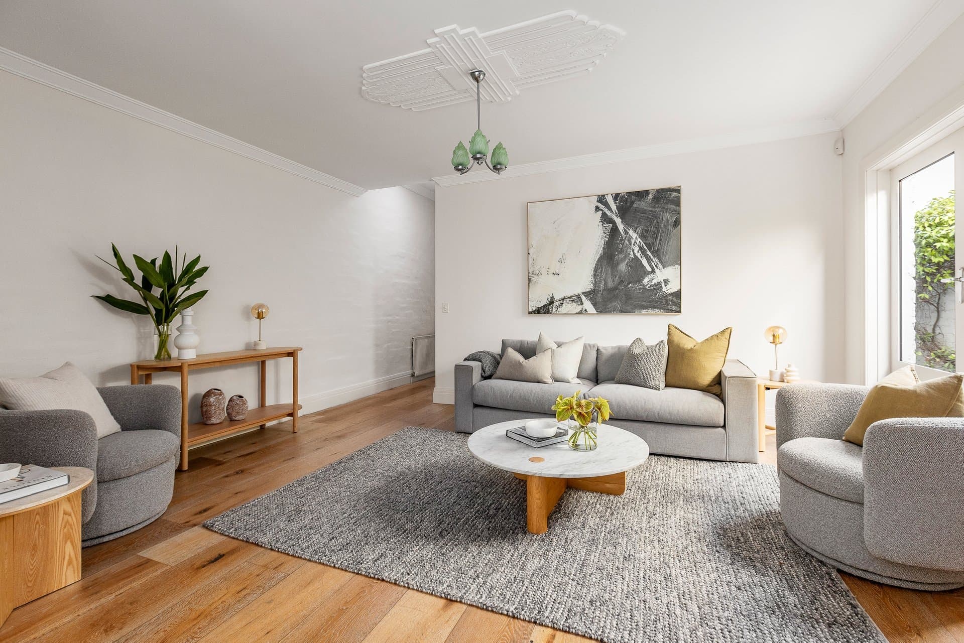 17 Ashleigh Road, Armadale - Thumbnail 2