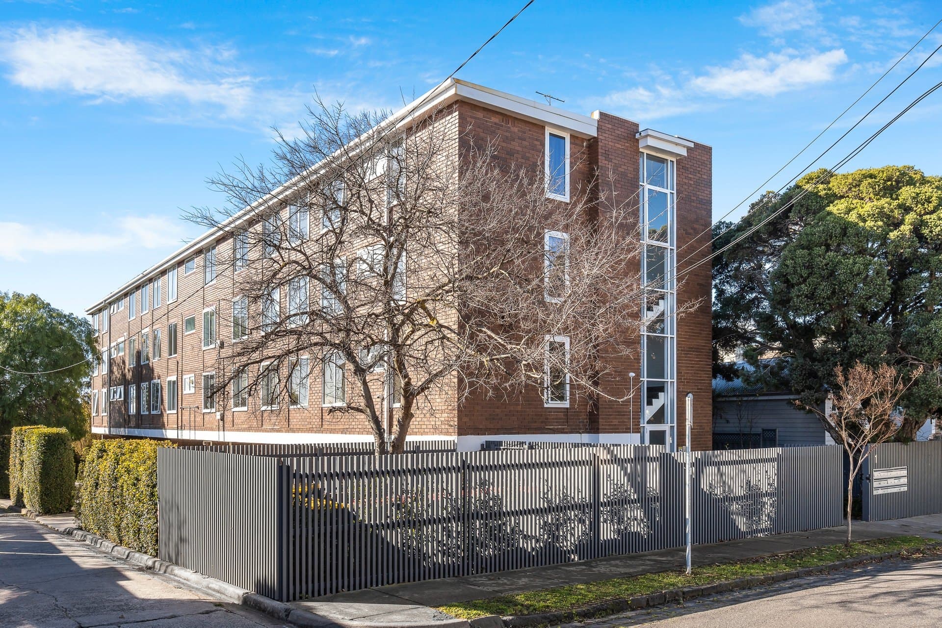 13/1 Ruabon Road, Toorak - Image 1