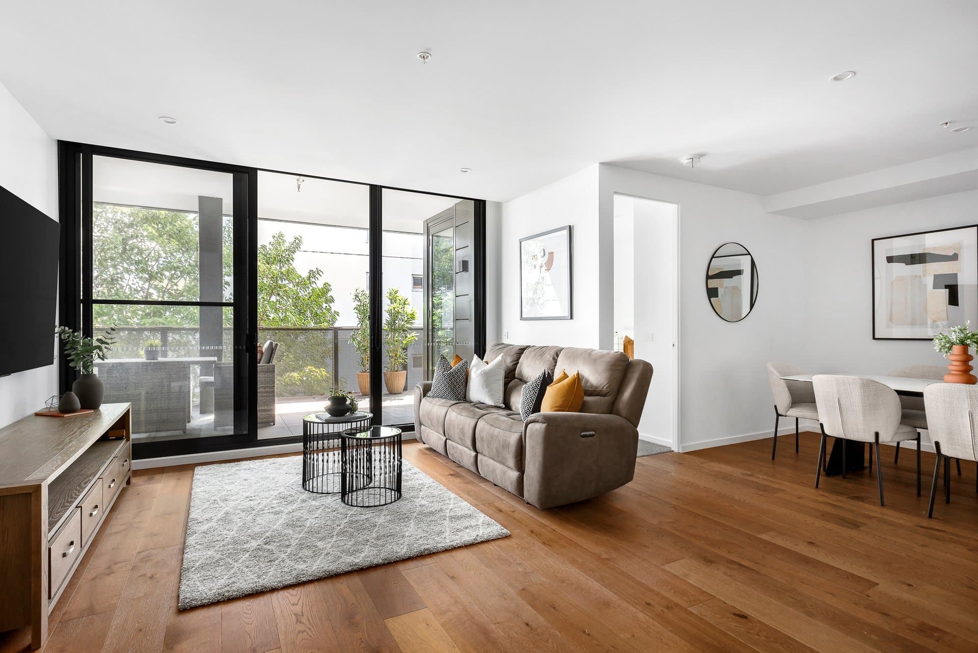 203/19 Frederick Street, Doncaster - Thumbnail 3