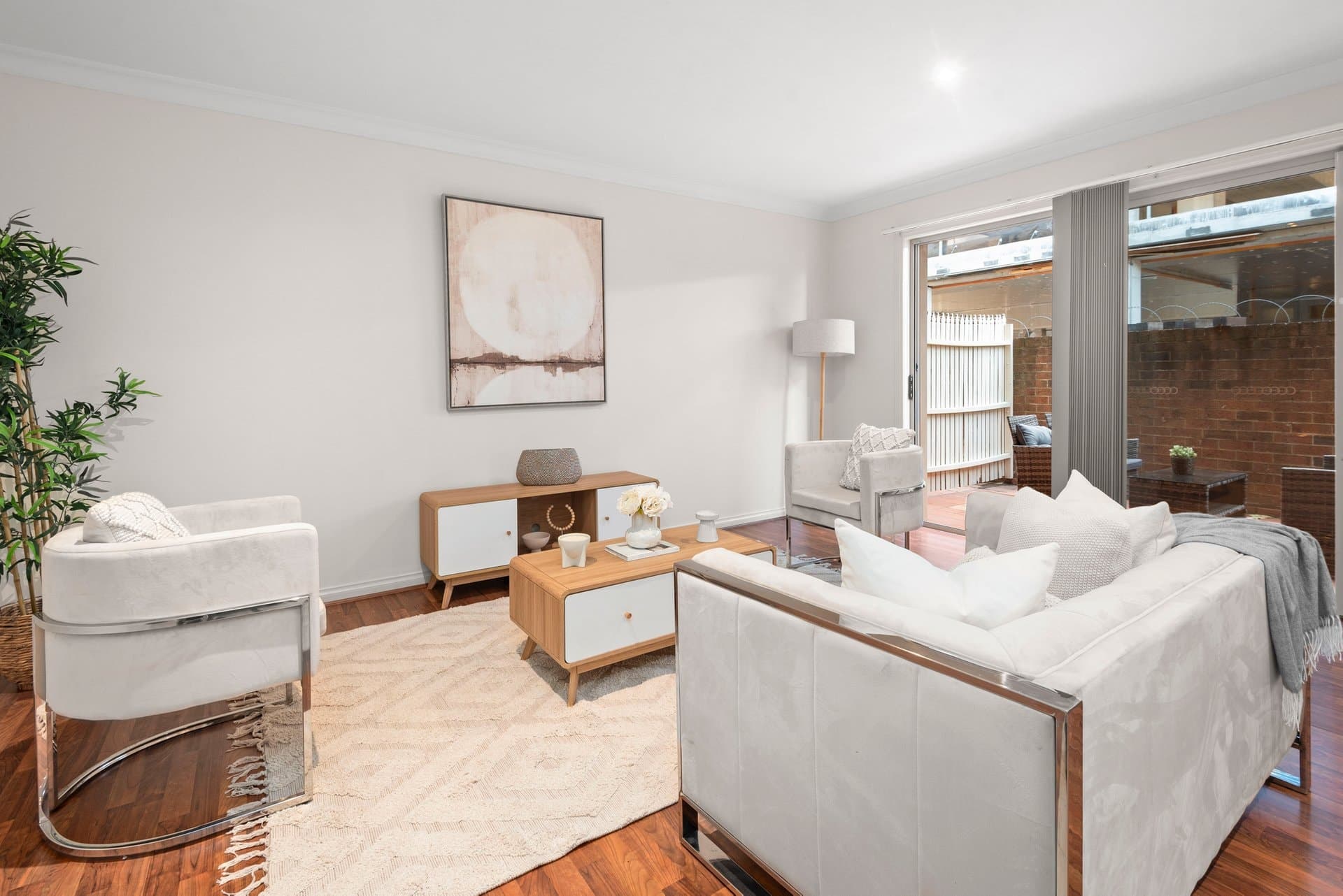 4/19 Cambridge Street, Box Hill - Thumbnail 2