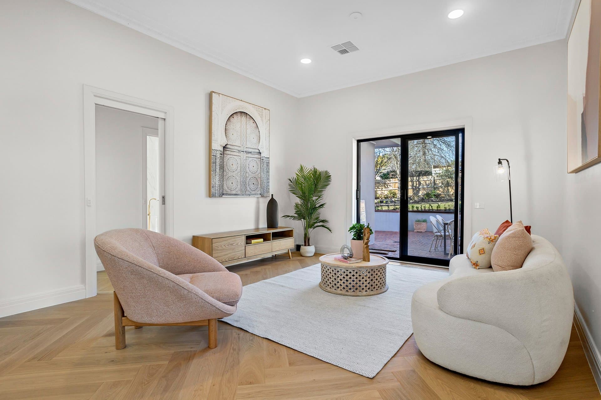 16 Chelmsford Street, Balwyn North - Thumbnail 7