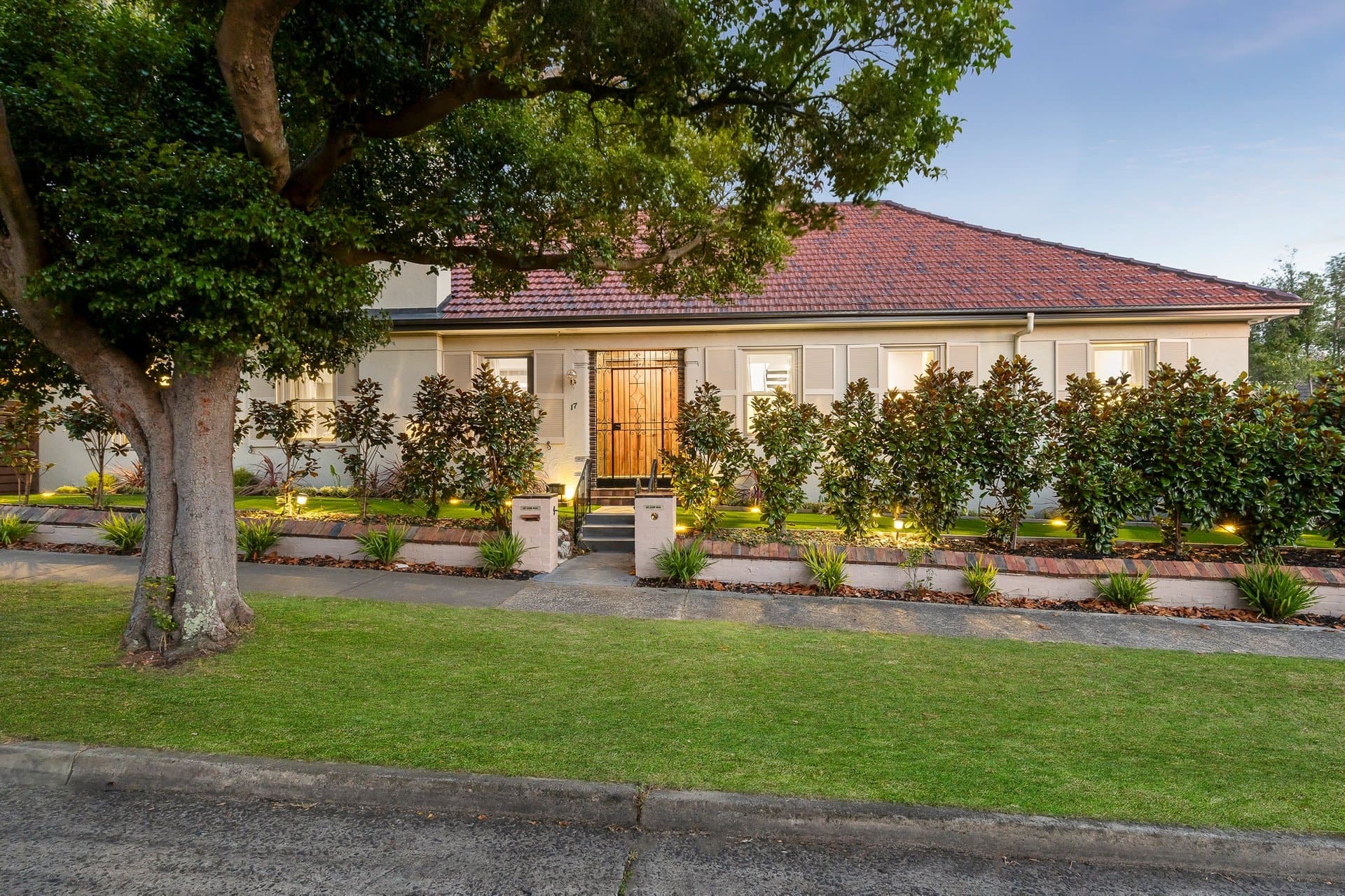 17 Hassett Avenue, Canterbury - Image 1