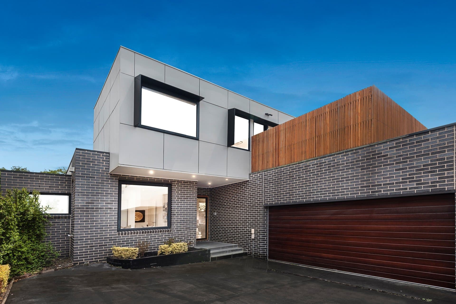 2/15 Kerry Parade, Balwyn - Image 1