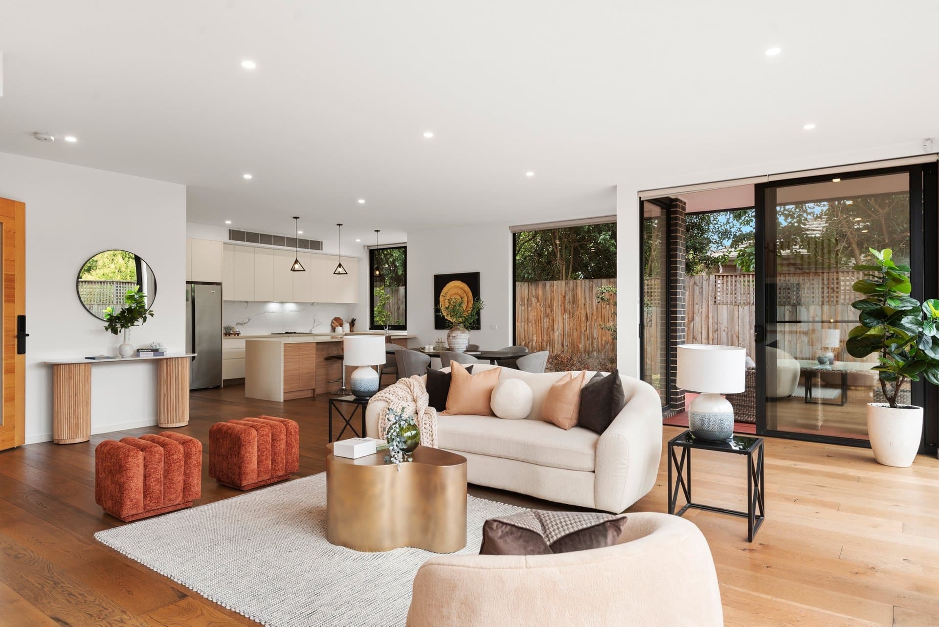 2/15 Kerry Parade, Balwyn - Thumbnail 2