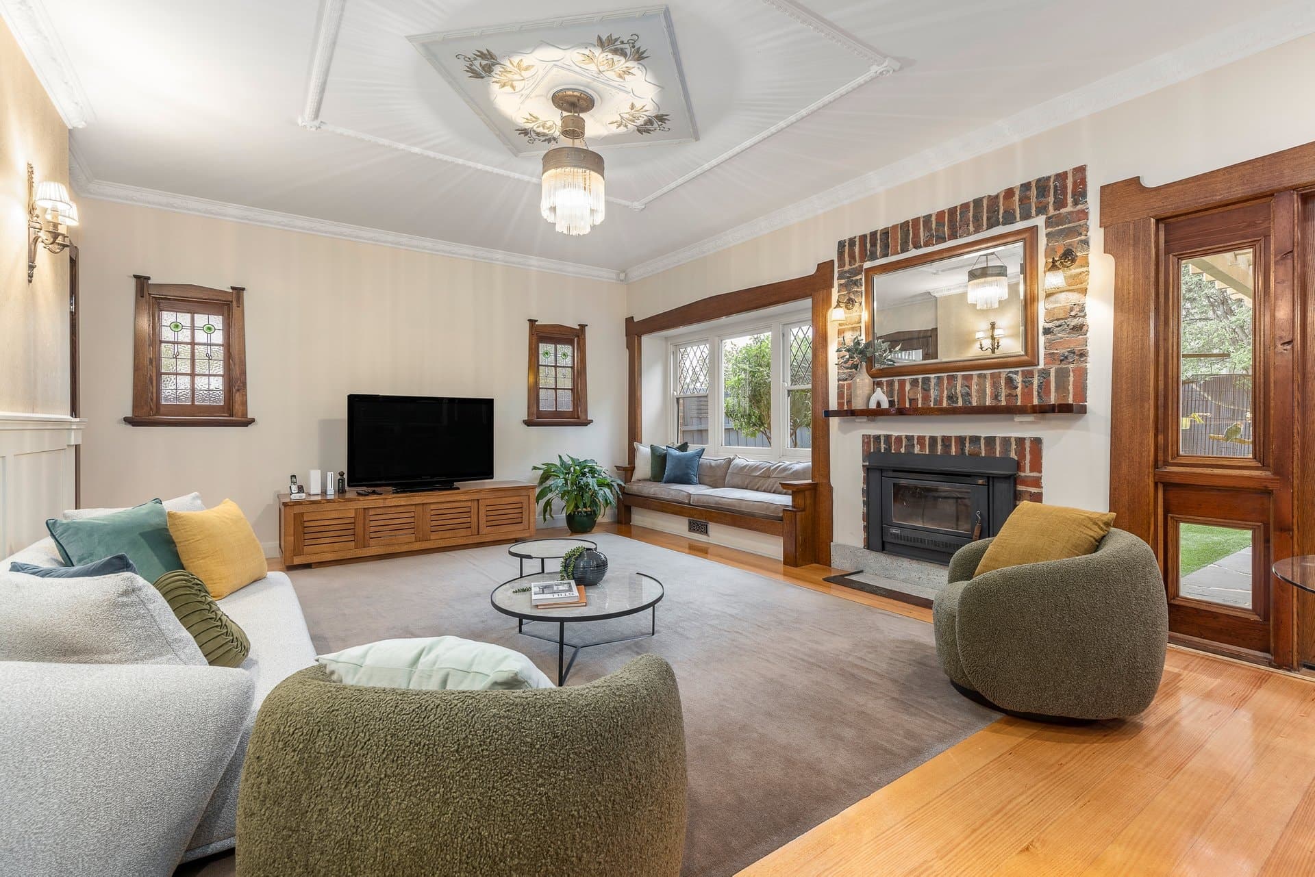 13 Summerhill Road, Glen Iris - Thumbnail 5